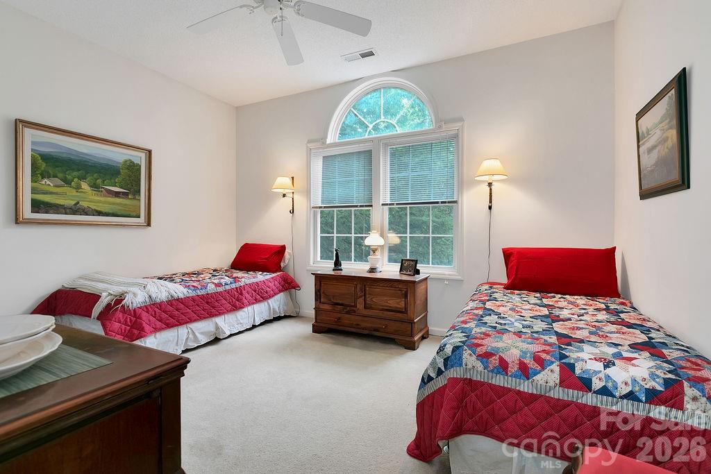 61 Autumn Glen Court Property Photo 12