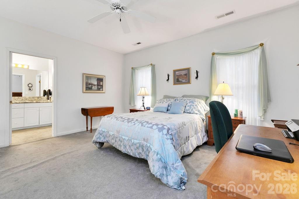 61 Autumn Glen Court Property Photo 26