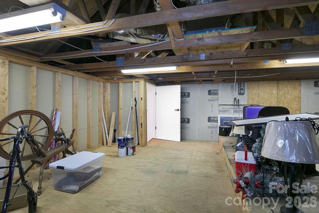 61 Autumn Glen Court Property Photo 33
