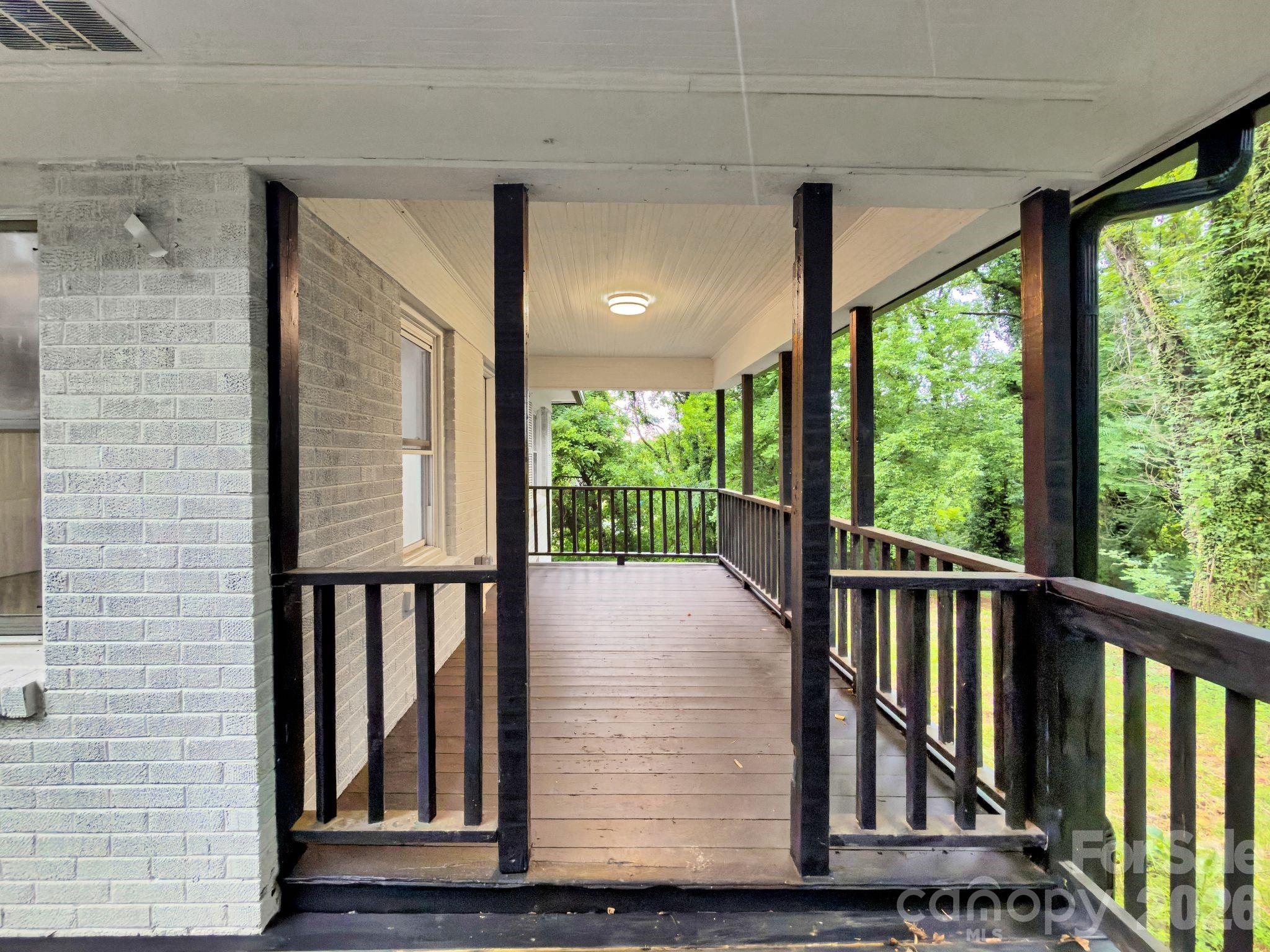 218 Palmer Street Property Photo 2