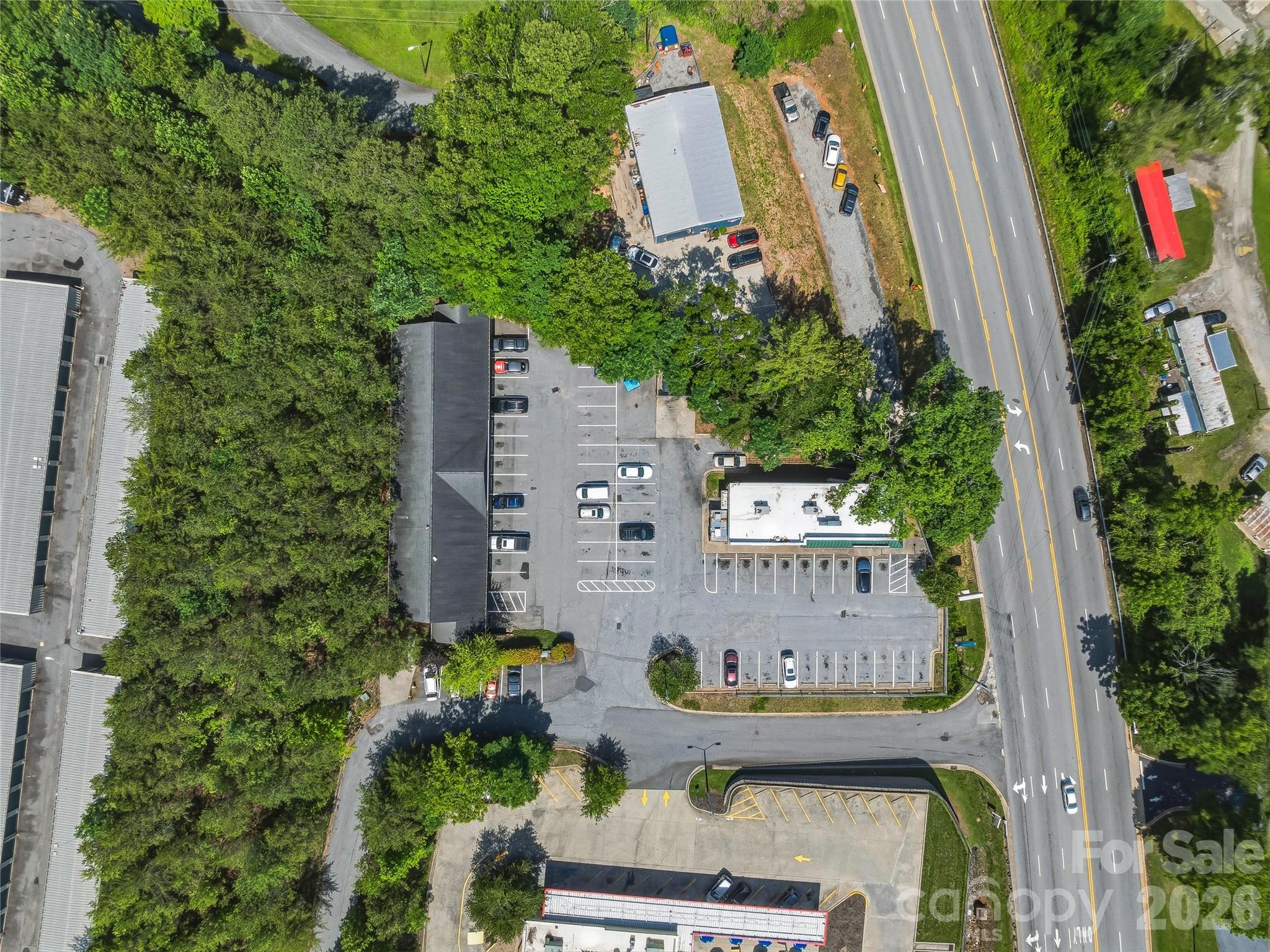 9 Fallen Spruce Drive Property Photo 4