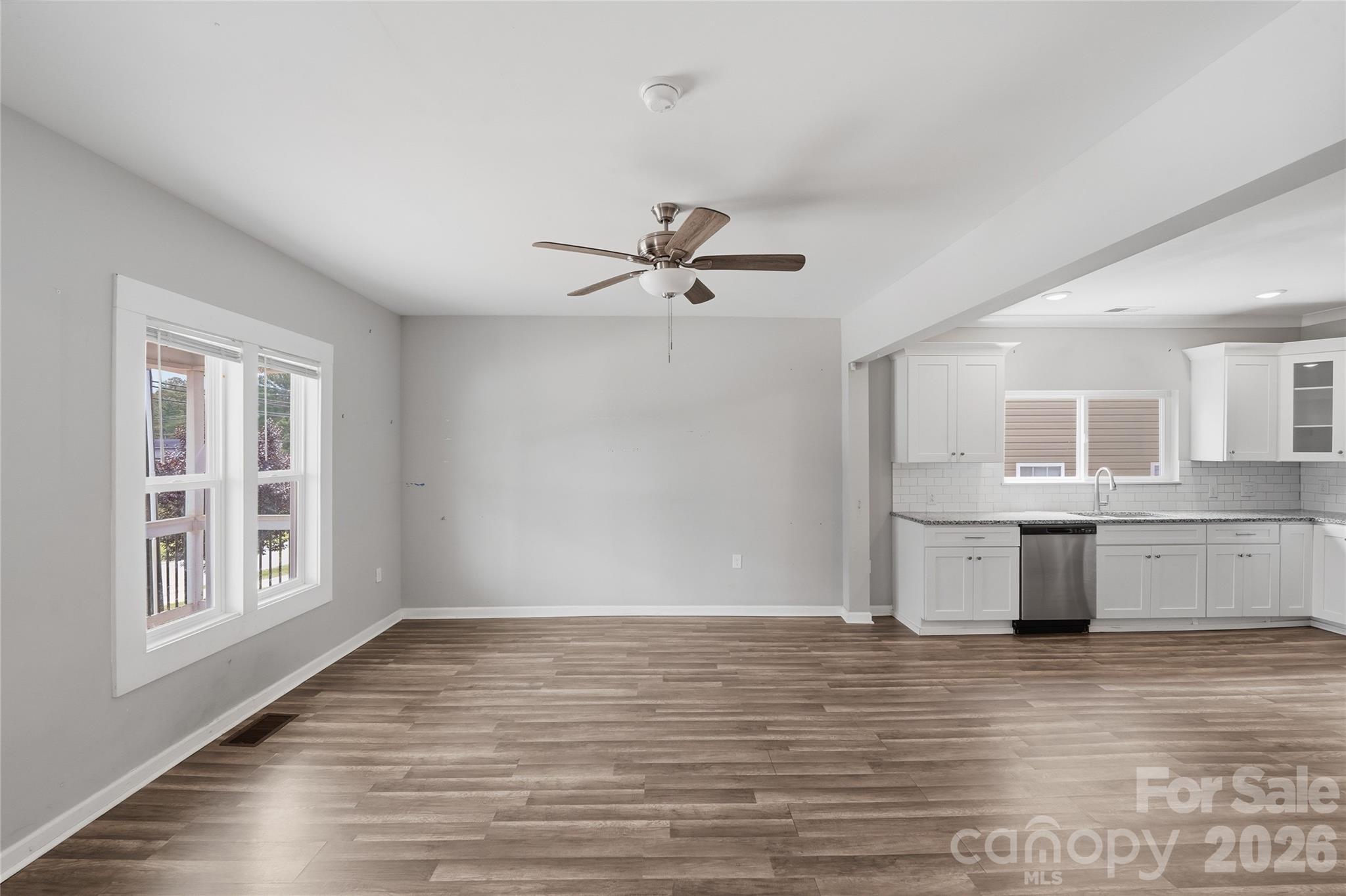 511 N Johnson Street Property Photo 3