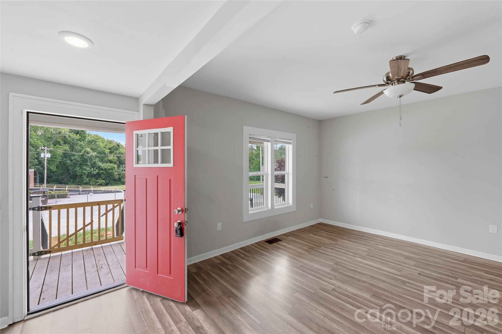 511 N Johnson Street Property Photo 6