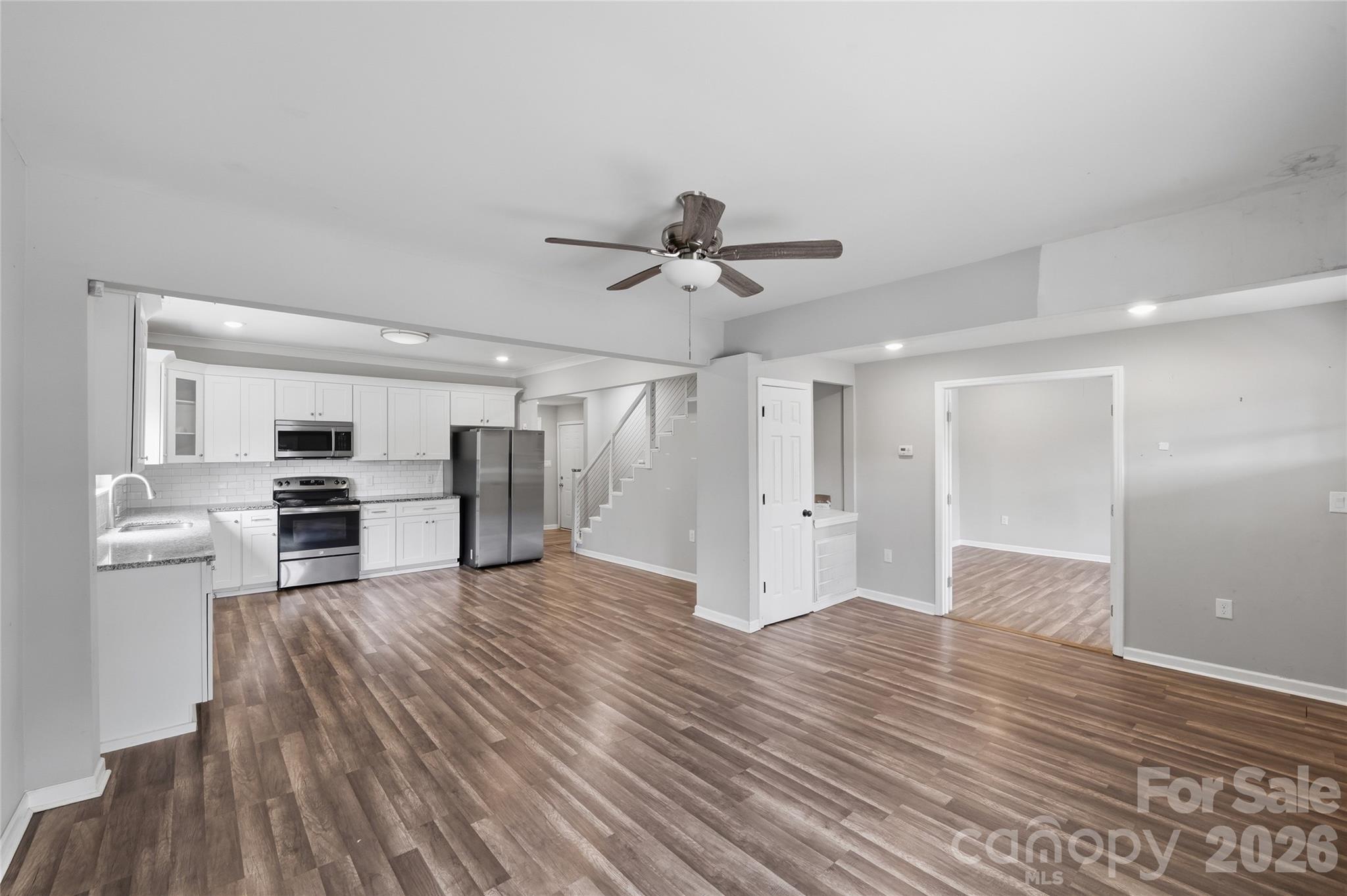 511 N Johnson Street Property Photo 9