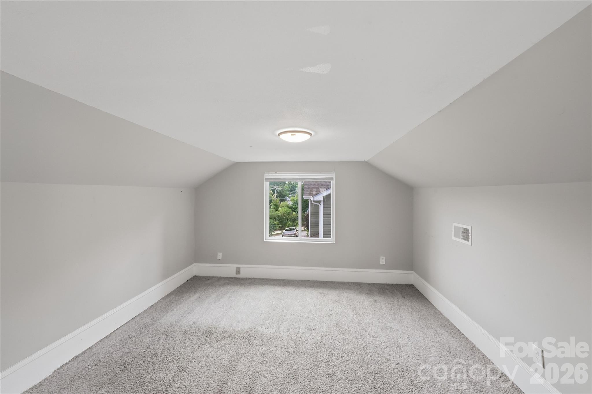 511 N Johnson Street Property Photo 21