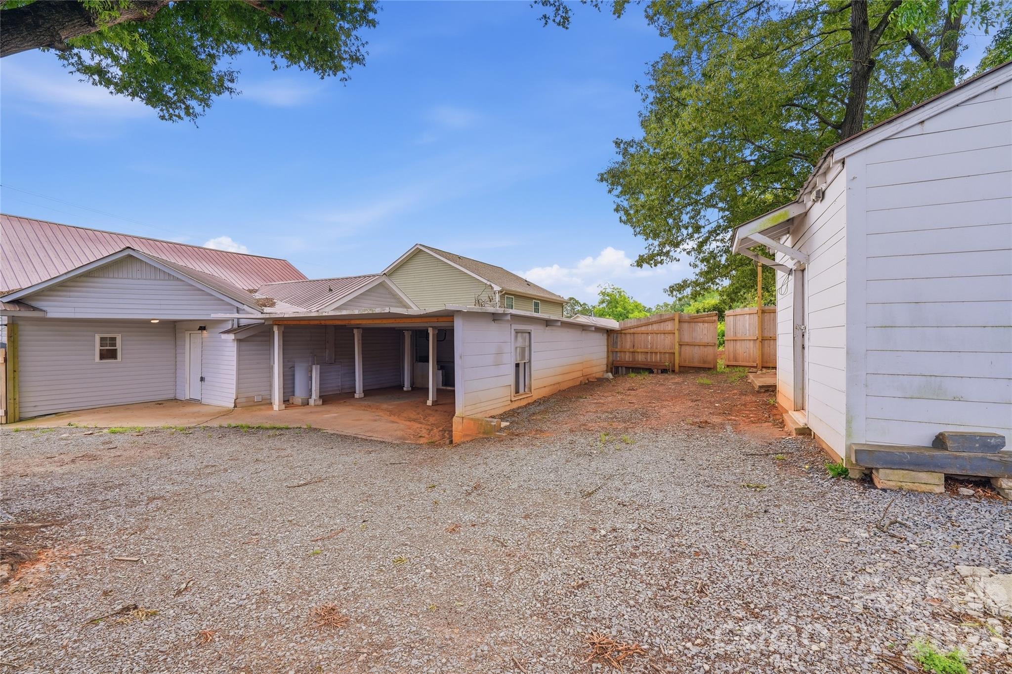 511 N Johnson Street Property Photo 33