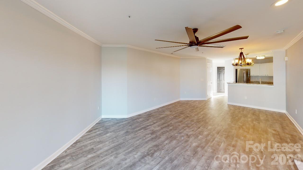 1105 Torrence Circle Property Photo 6