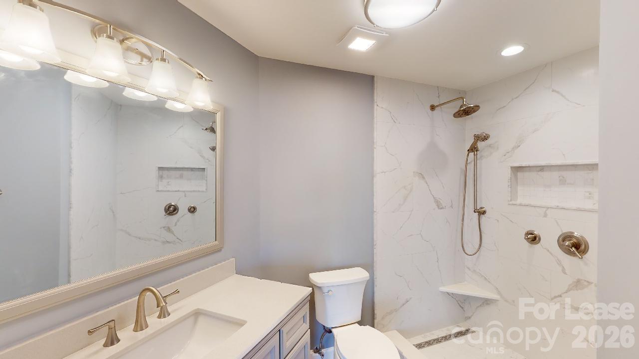 1105 Torrence Circle Property Photo 13