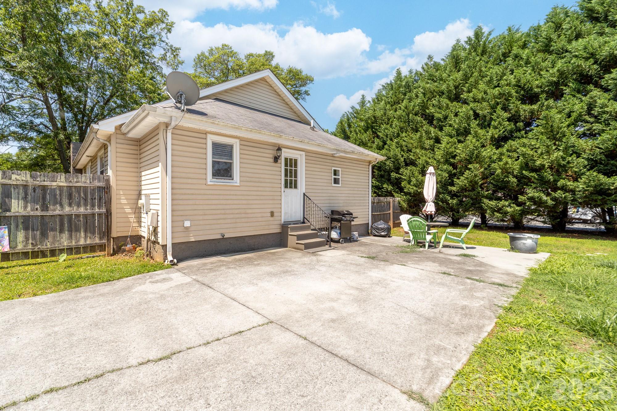 206 Eagle Road Property Photo 7