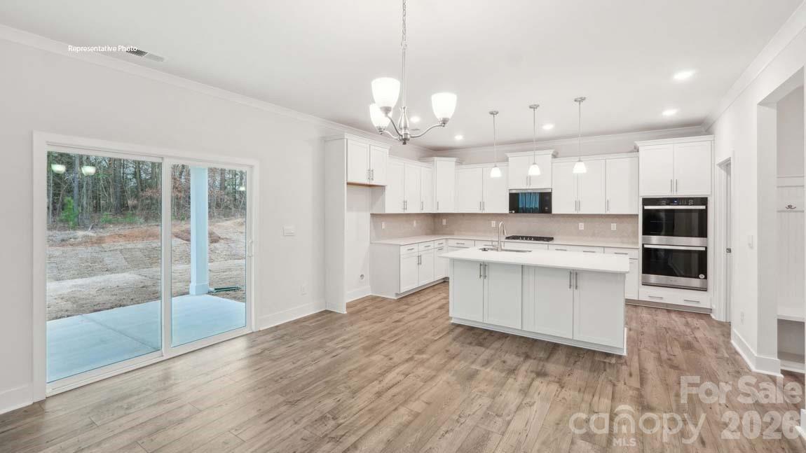 7050 Wishing Well Way Property Photo 12