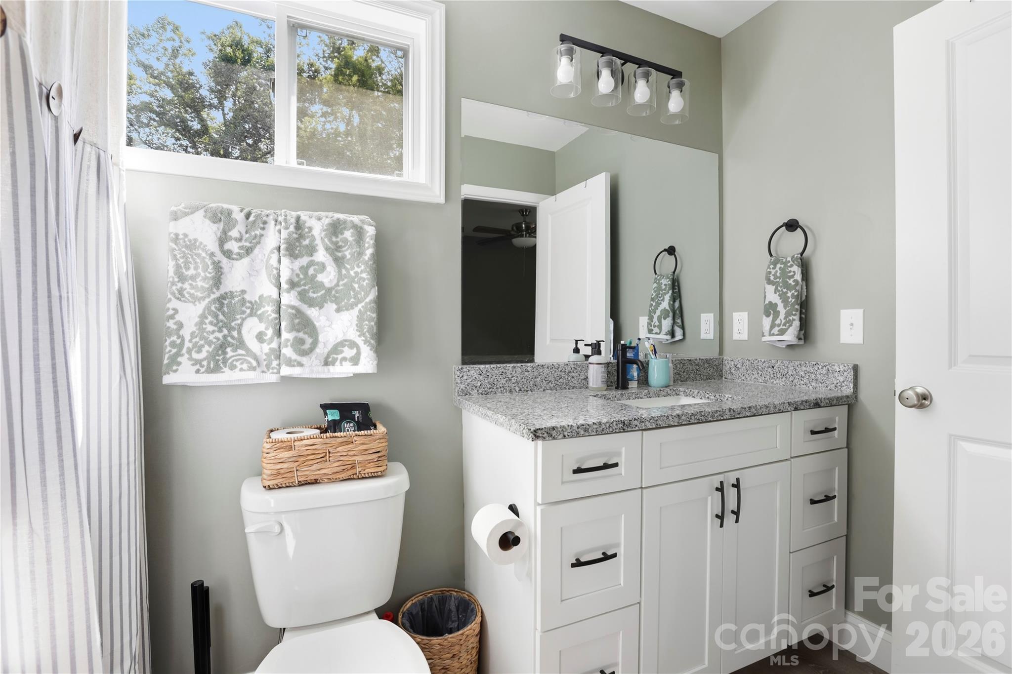 13 Trade Street Property Photo 16