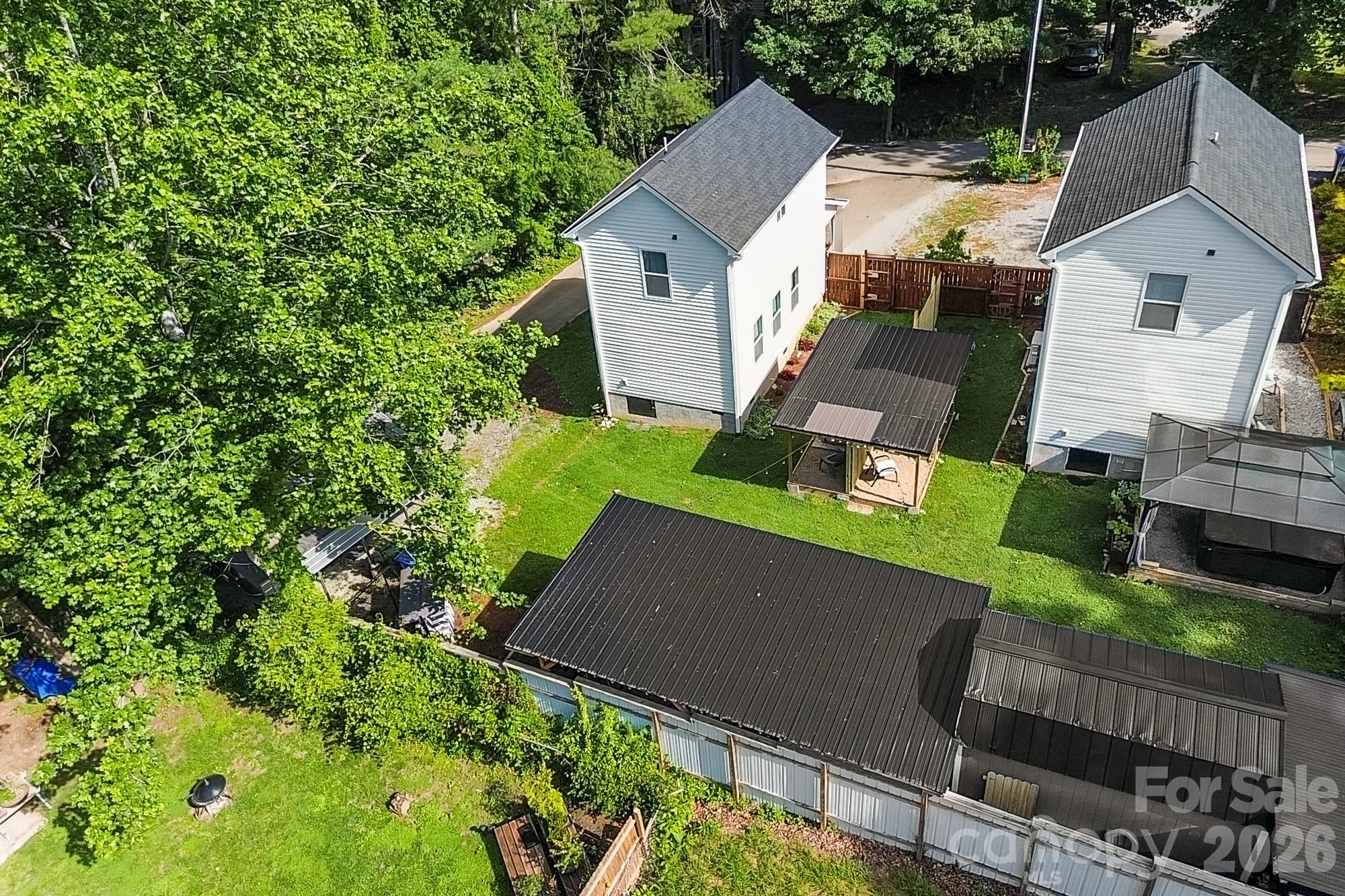 13 Trade Street Property Photo 25