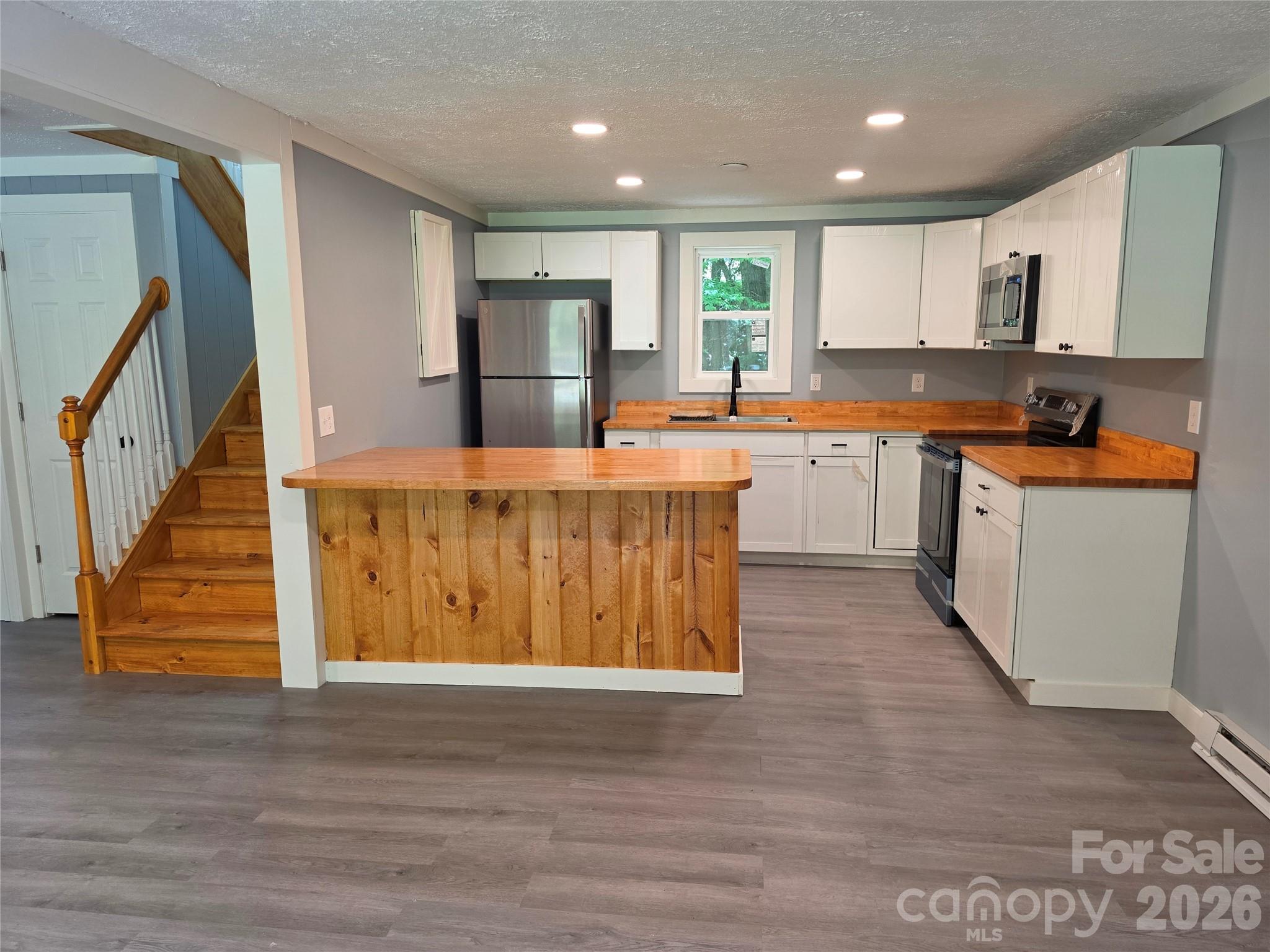 140 Nestle Road Property Photo 12