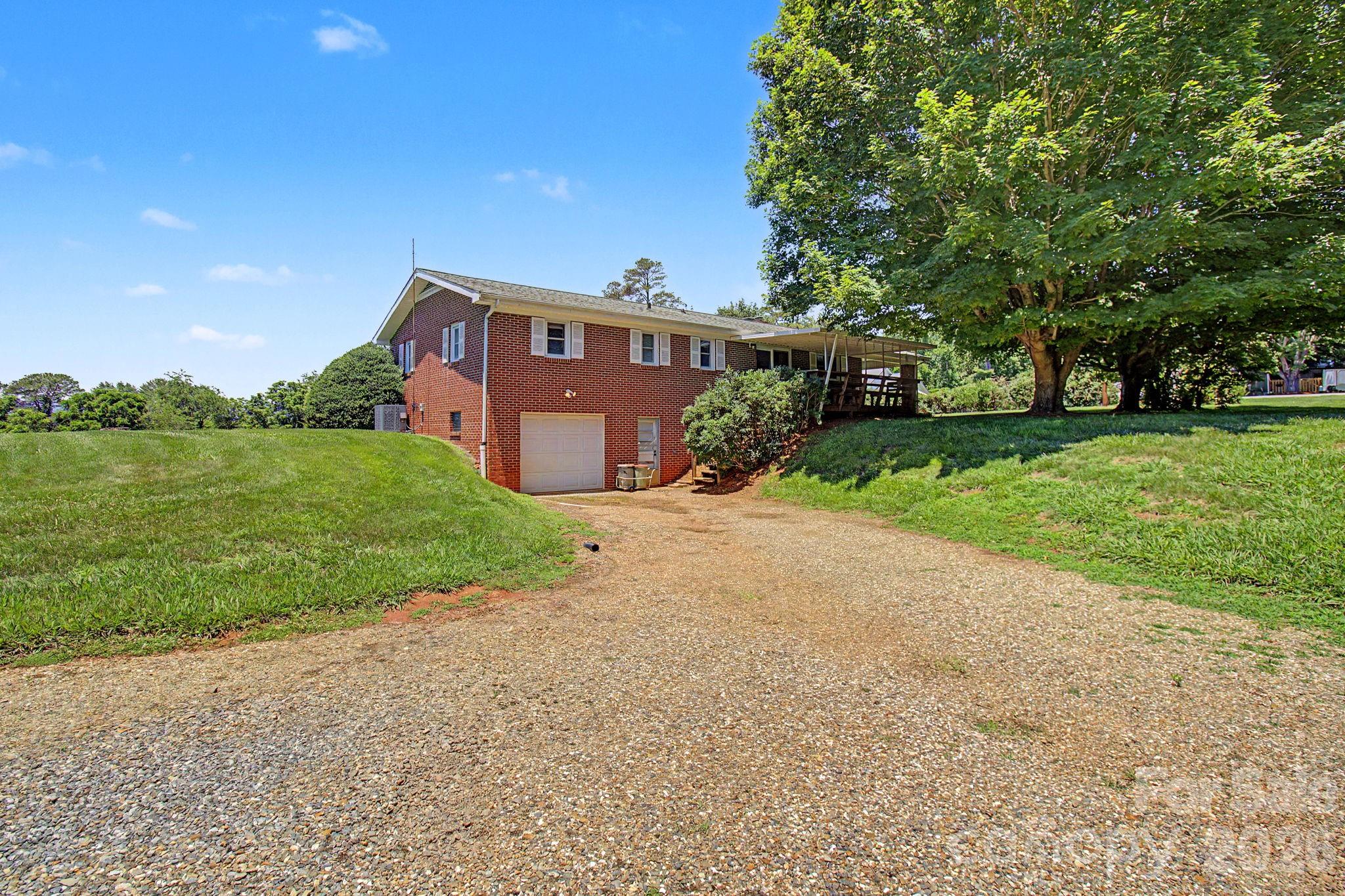 788 Alexander Road Property Photo 8