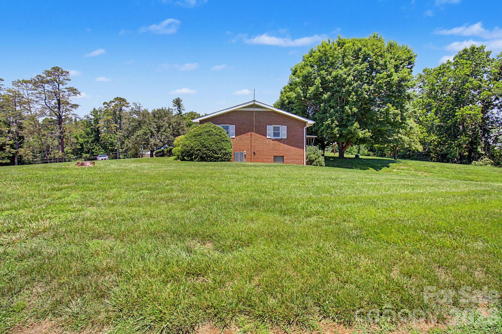 788 Alexander Road Property Photo 12