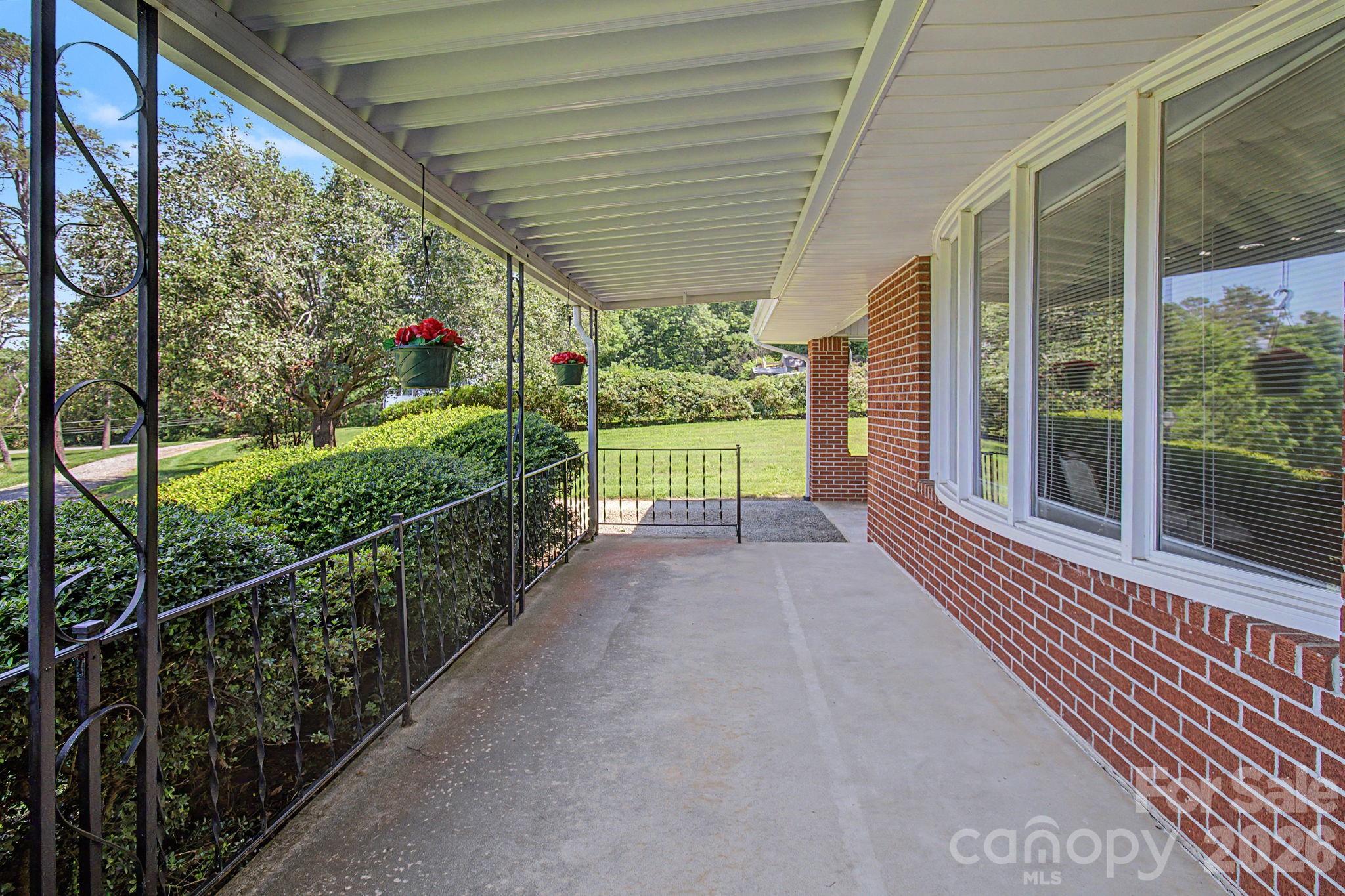 788 Alexander Road Property Photo 23