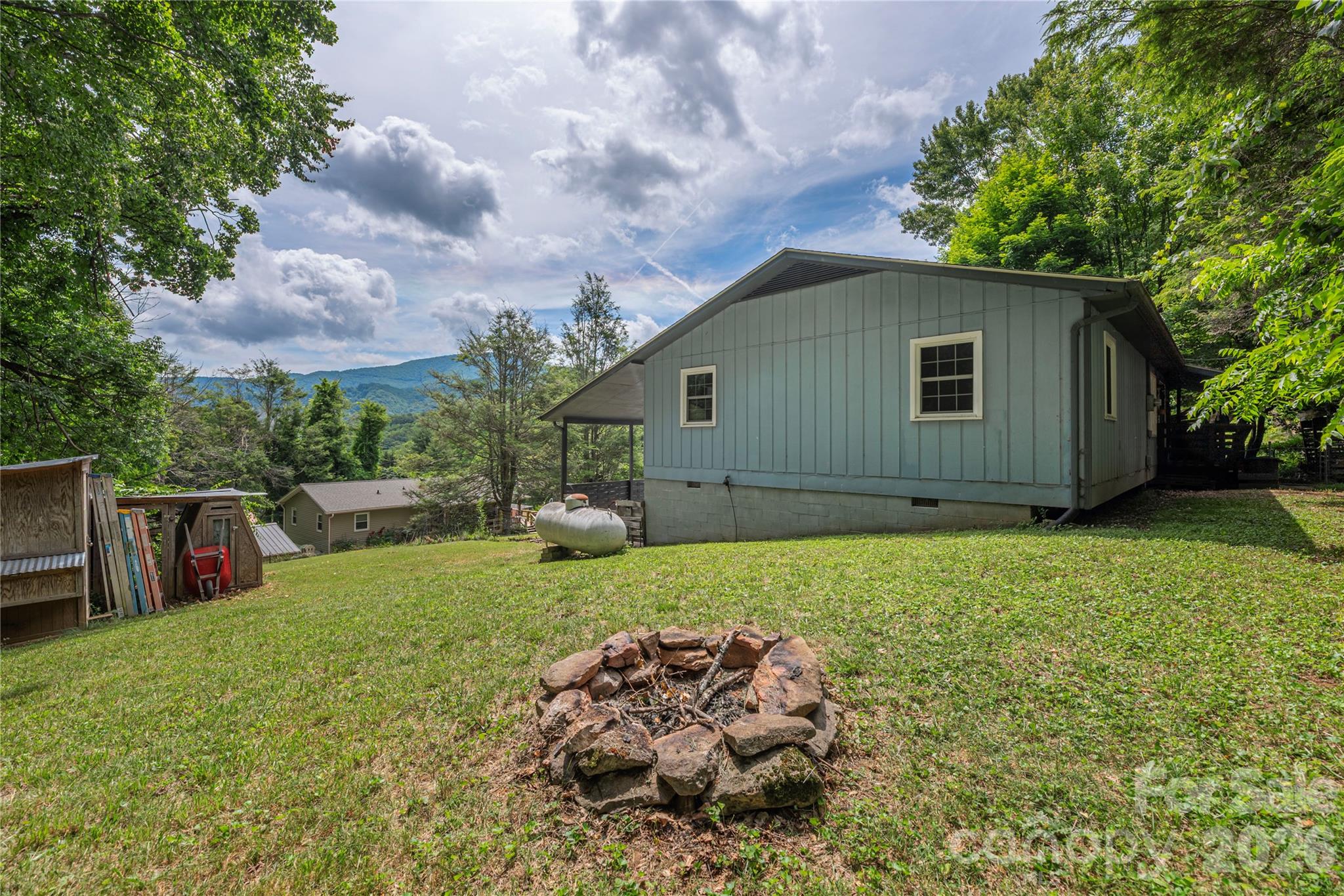 31 Granite Lane Property Photo 3
