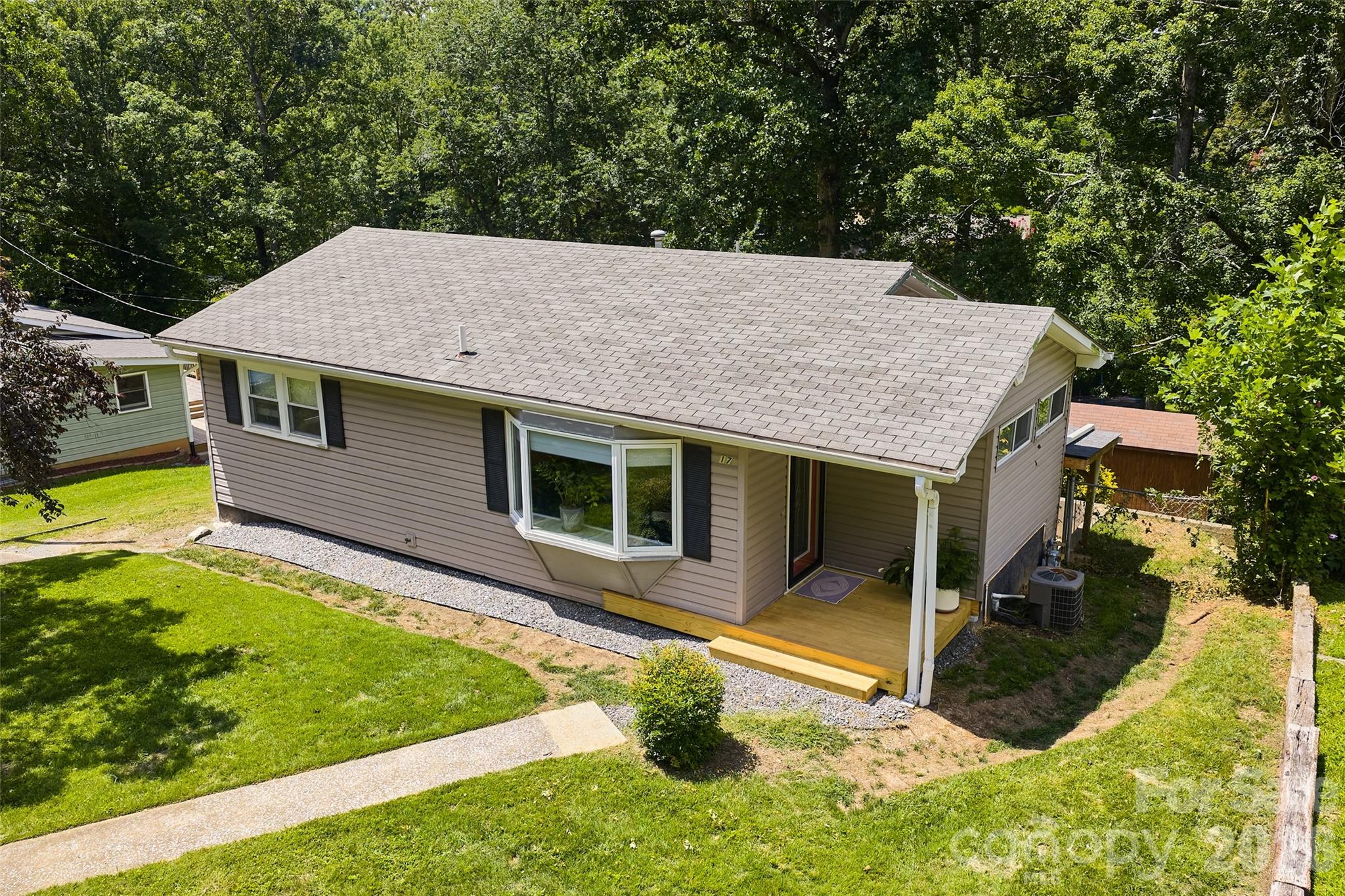 17 Azalea Road Property Photo 1