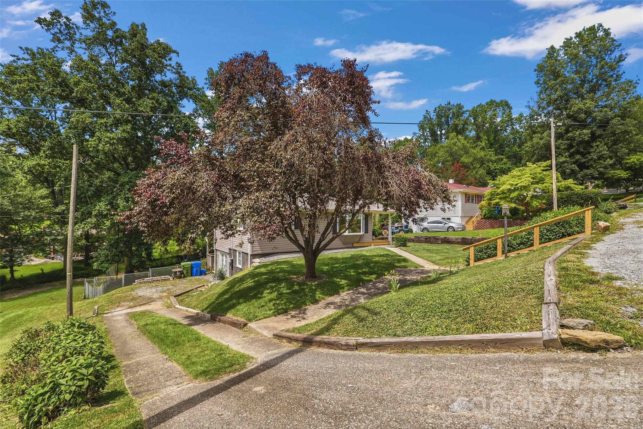 17 Azalea Road Property Photo 3