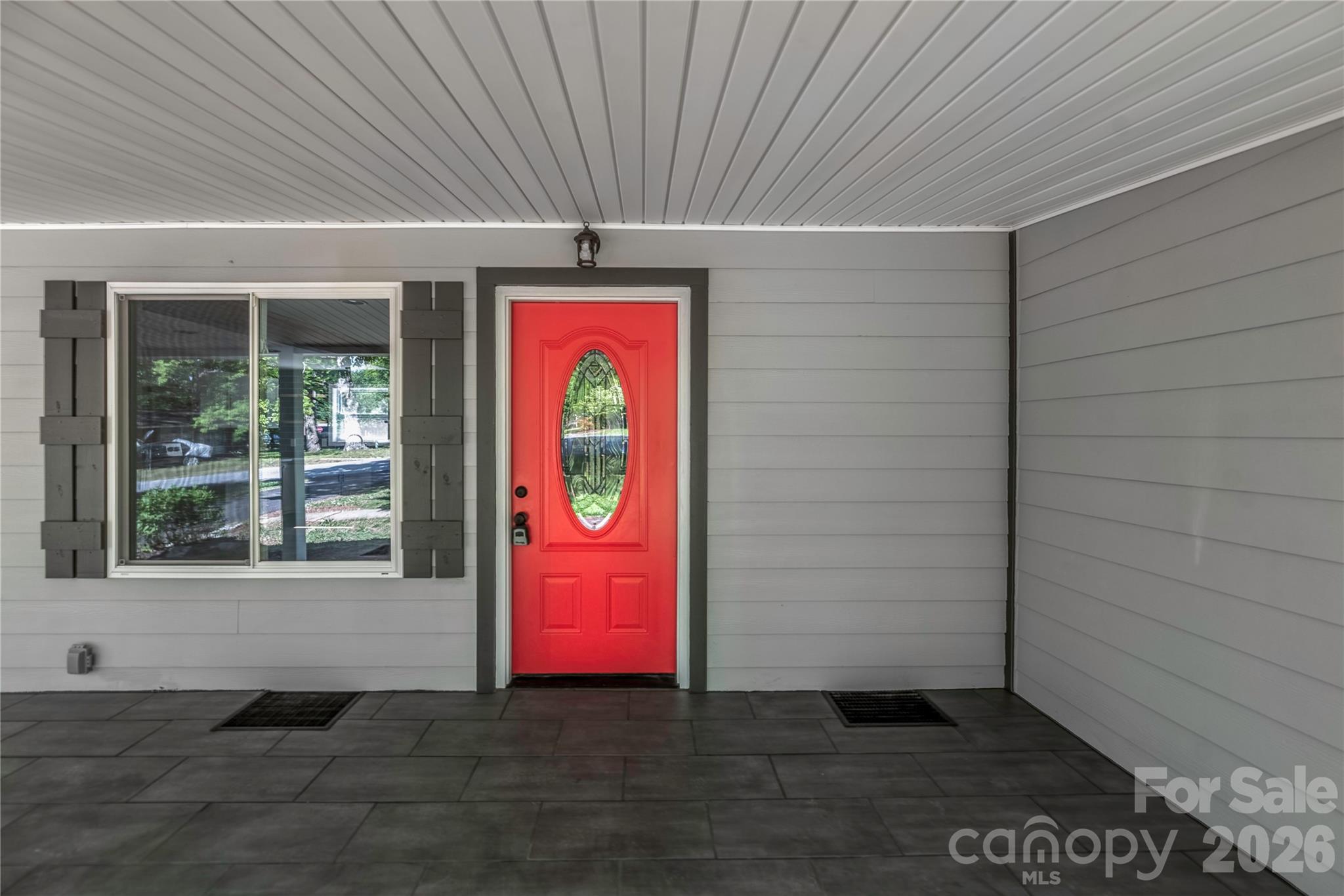404 Dogwood Lane Property Photo 4