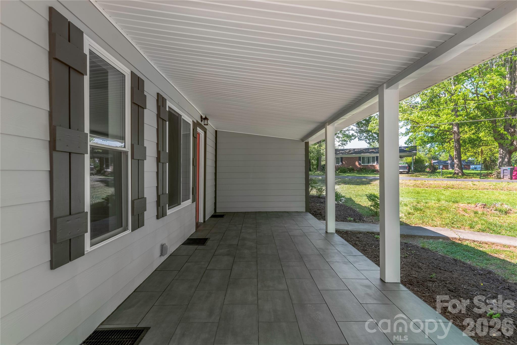 404 Dogwood Lane Property Photo 5