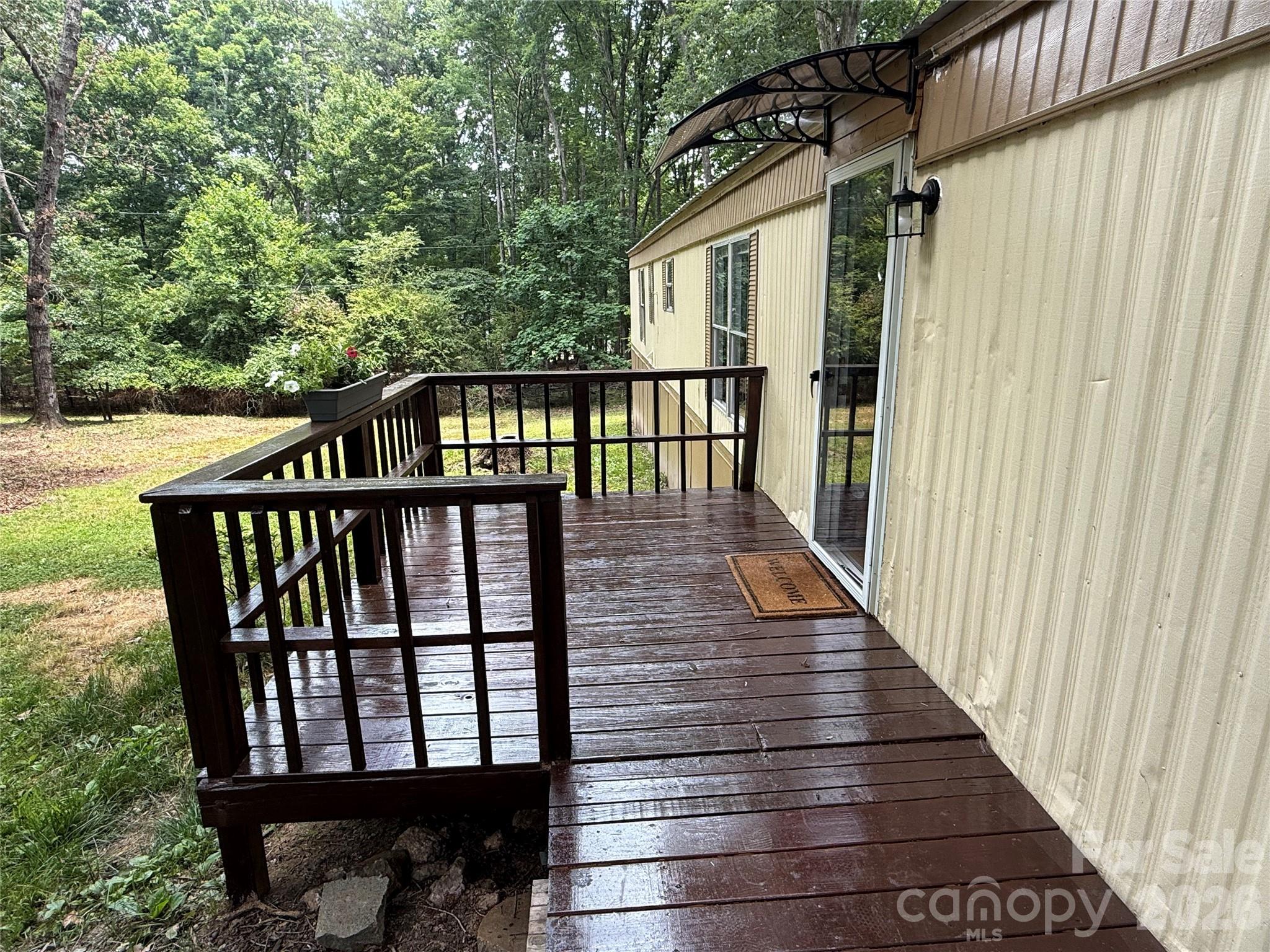 1140 Love Valley Road Property Photo 4