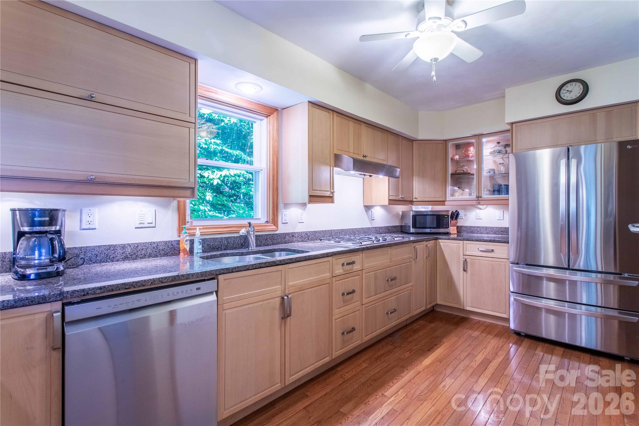 22 Great Aspen Way Property Photo 8