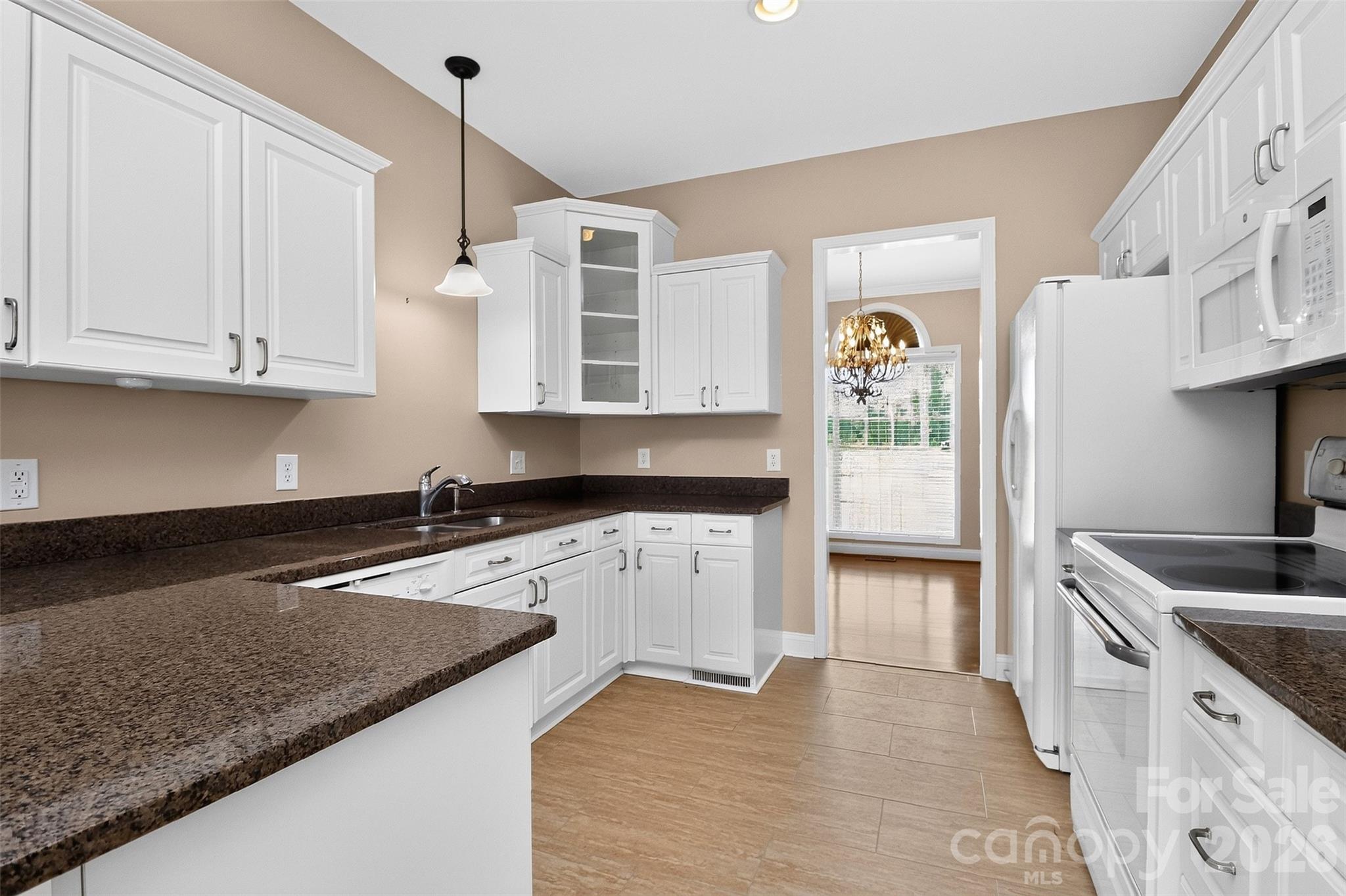 2374 Brooks Road Property Photo 6