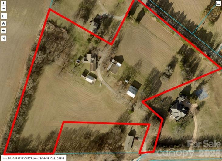 2618 Oakview Drive Property Photo 7