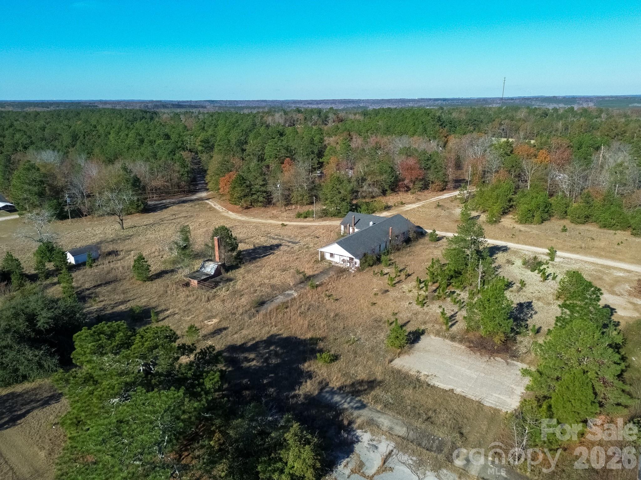 7595 Flat Creek Road Property Photo 4