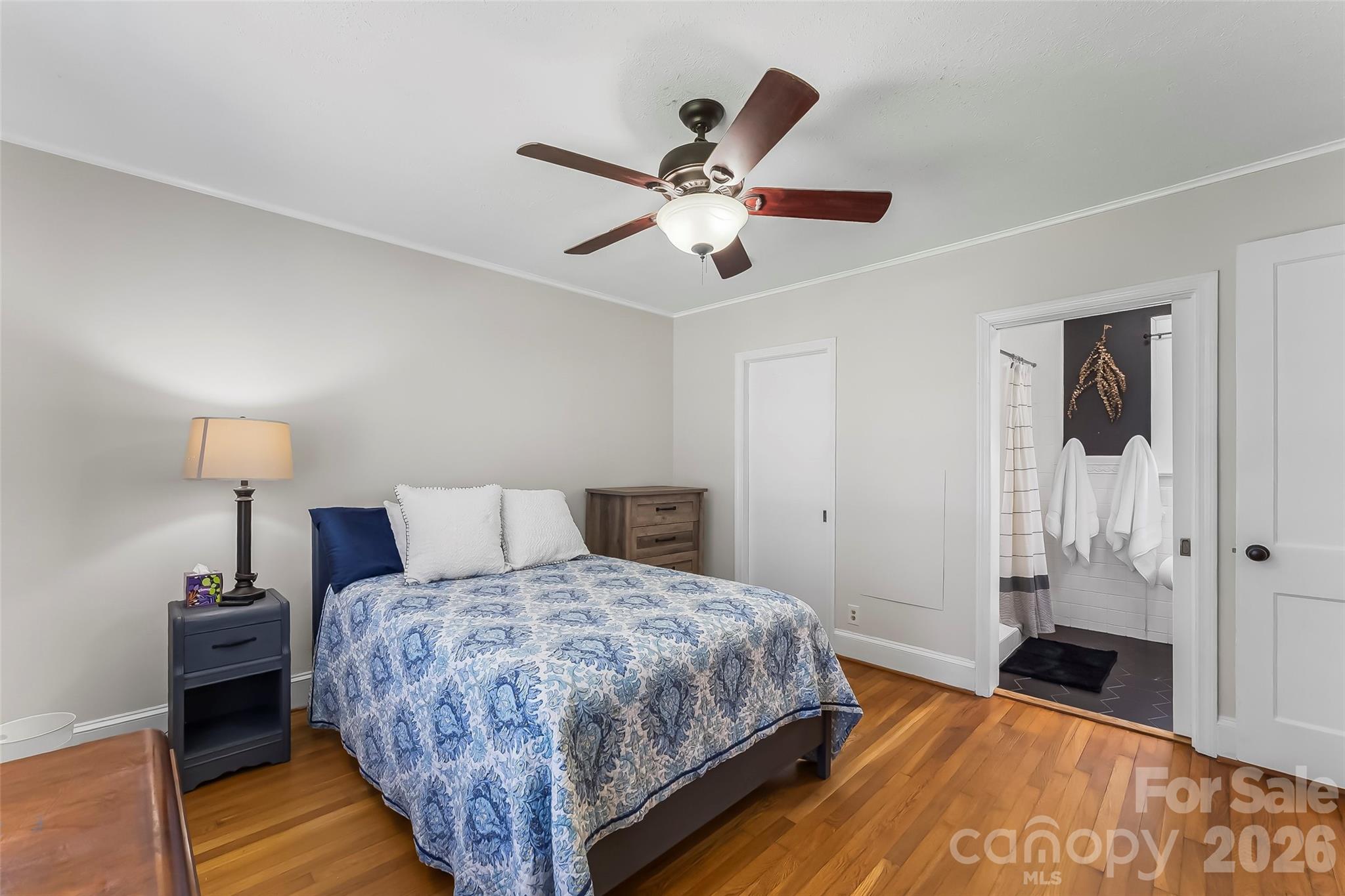 101 Falls Street Property Photo 12