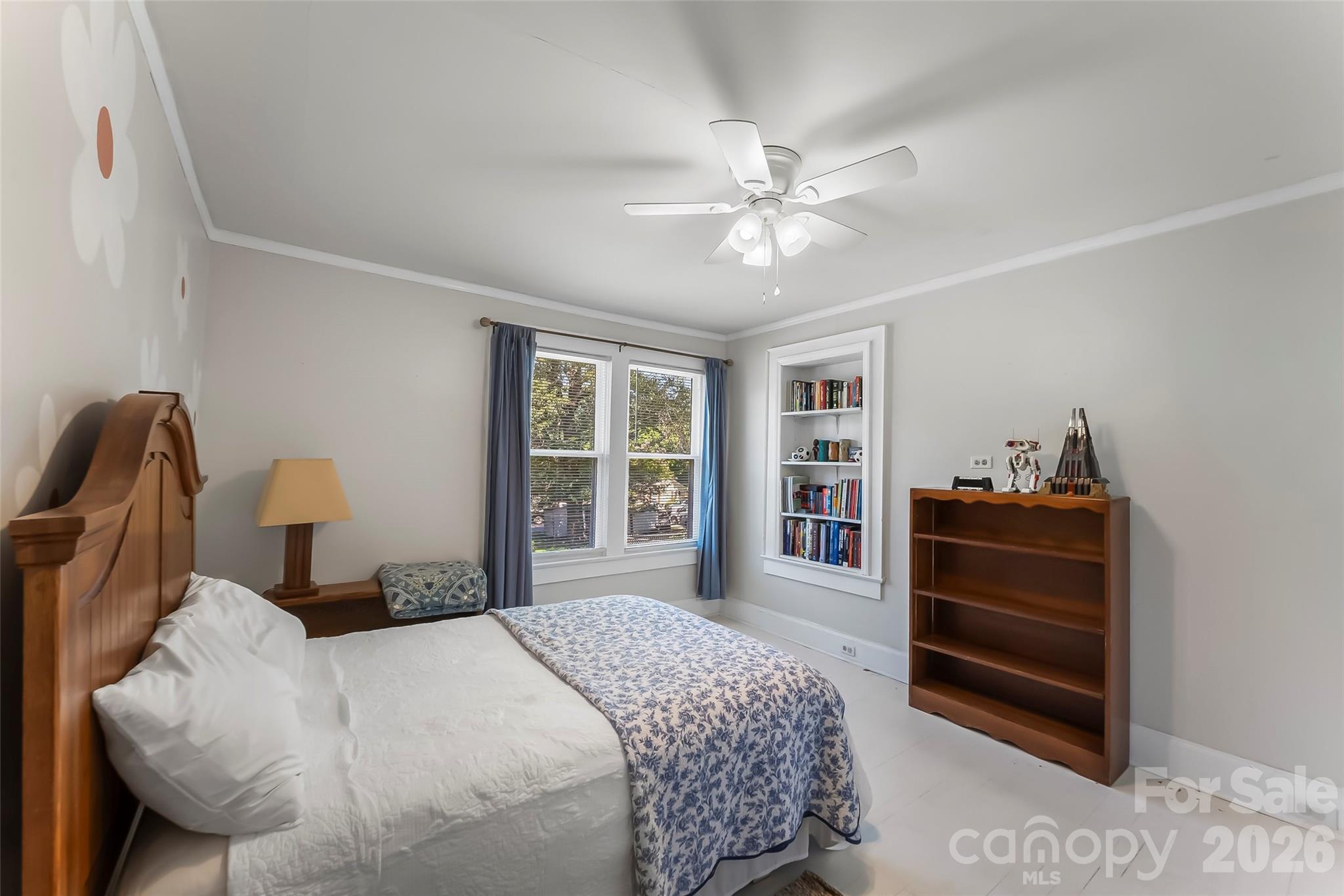 101 Falls Street Property Photo 15