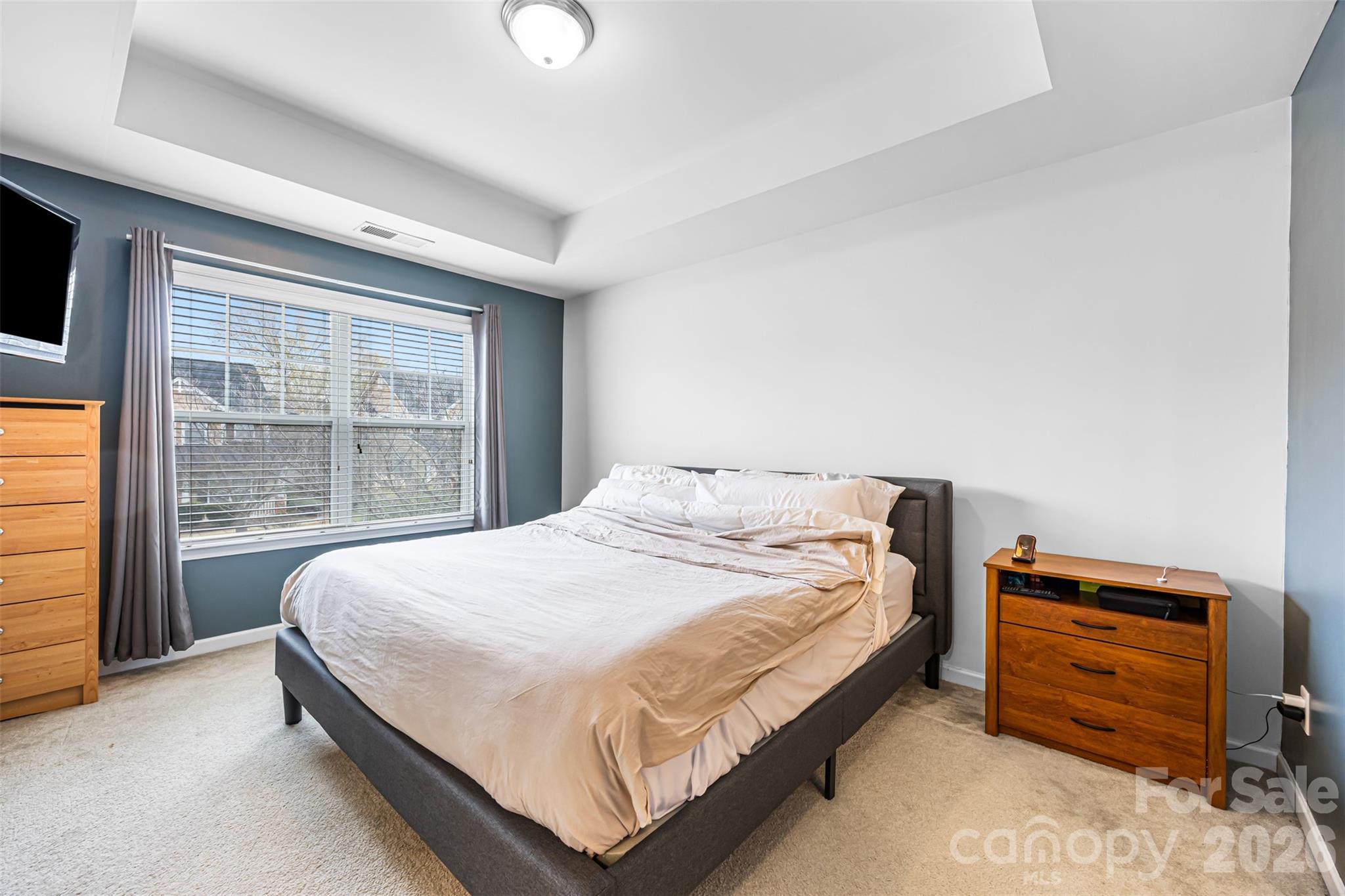 723 Winding Way Property Photo 12
