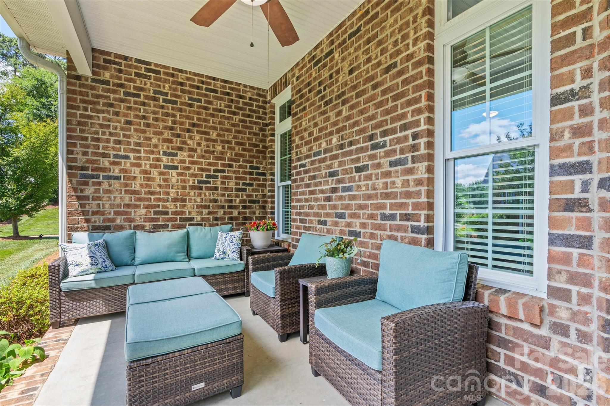 7882 Ballentrae Place Property Photo 5