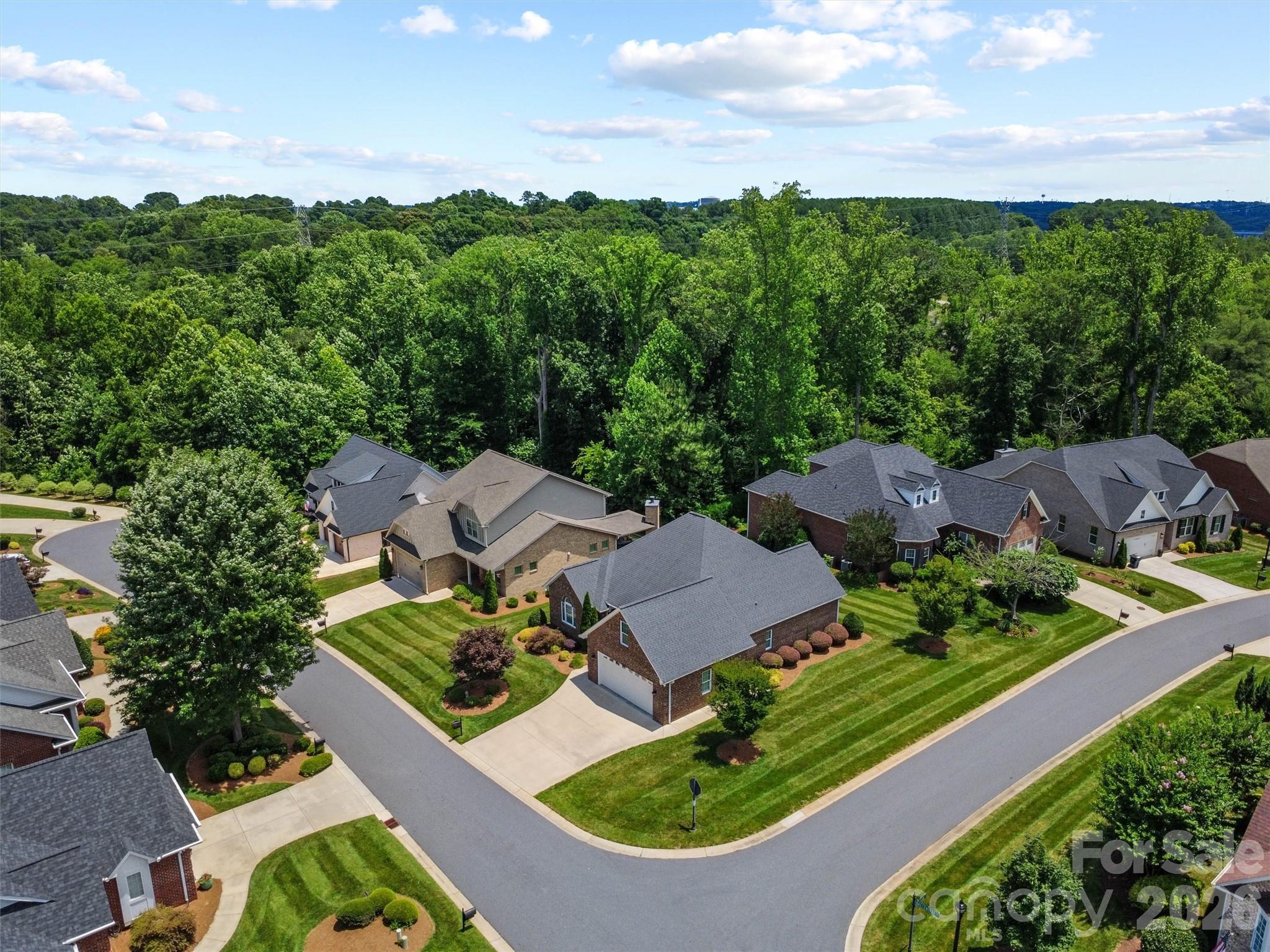 7882 Ballentrae Place Property Photo 30
