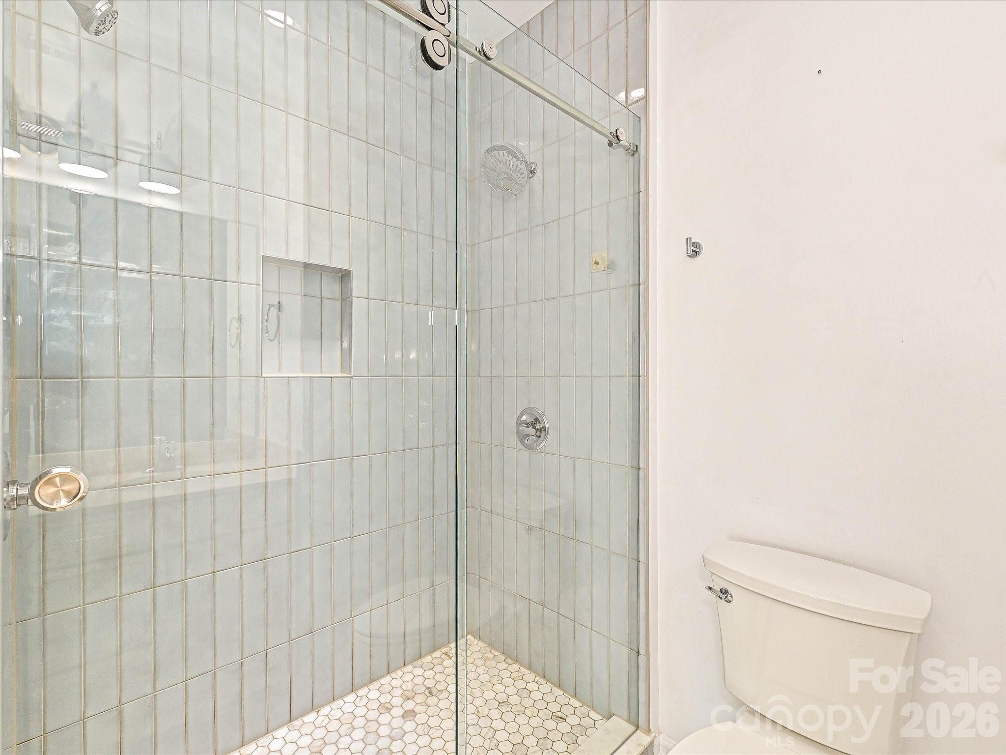 19791 Playwrights Way Property Photo 24