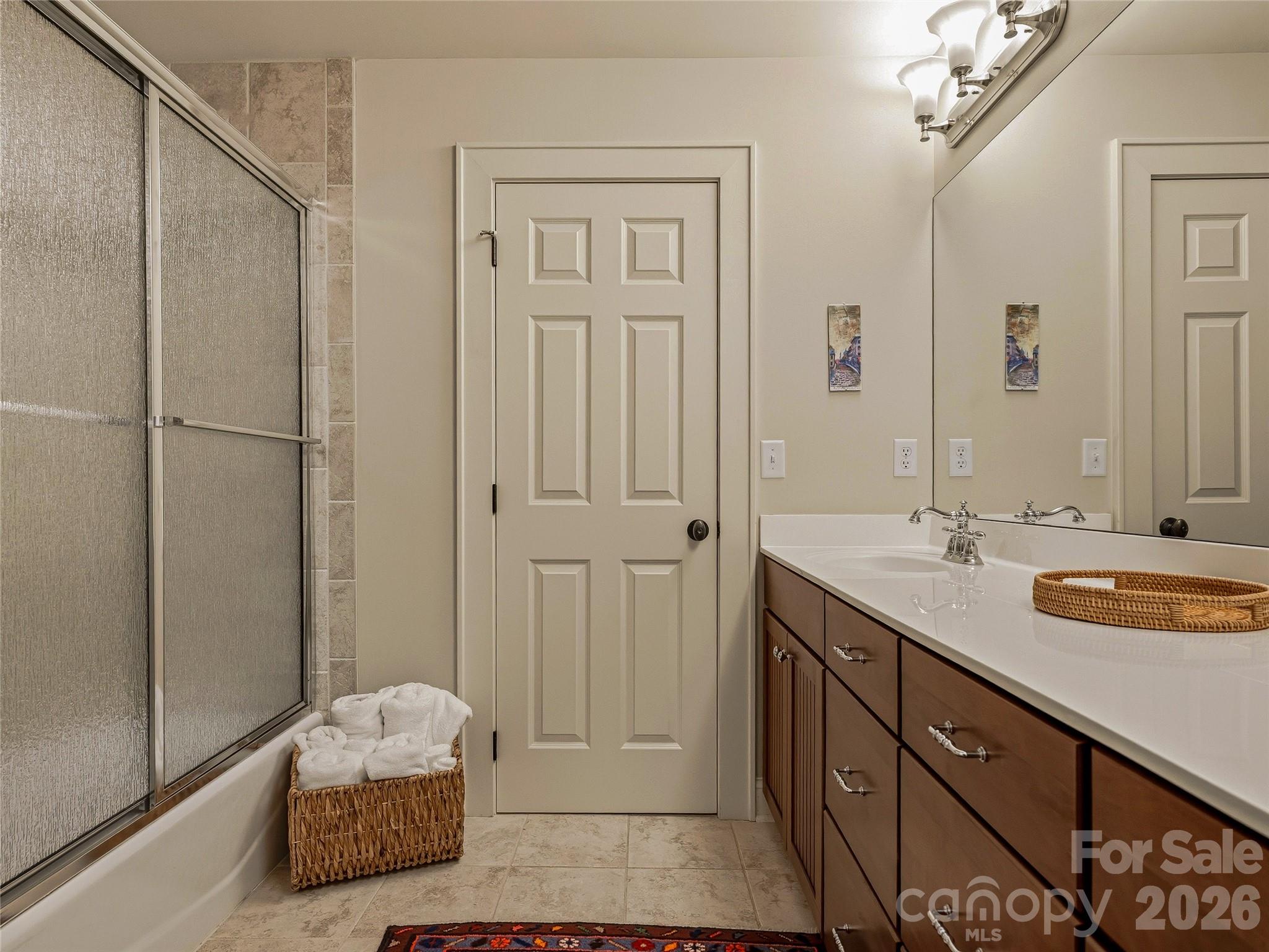 907 Kells Blue Court Property Photo 23