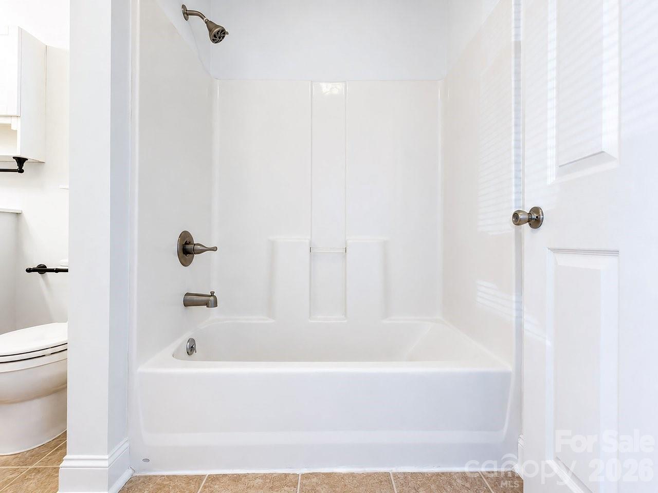 109 Globe Street Property Photo 14