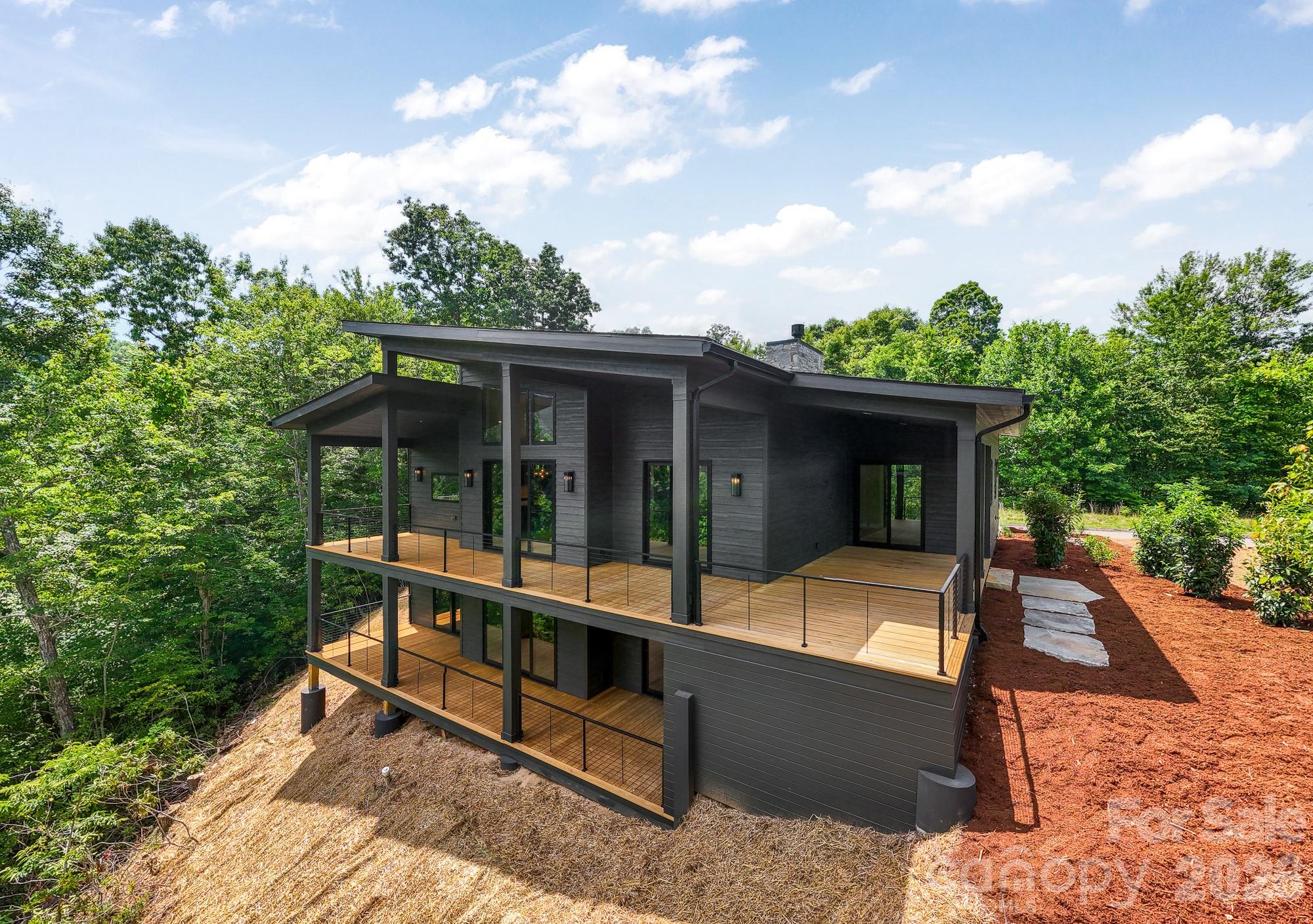 60 King Horn Ridge Property Photo 2