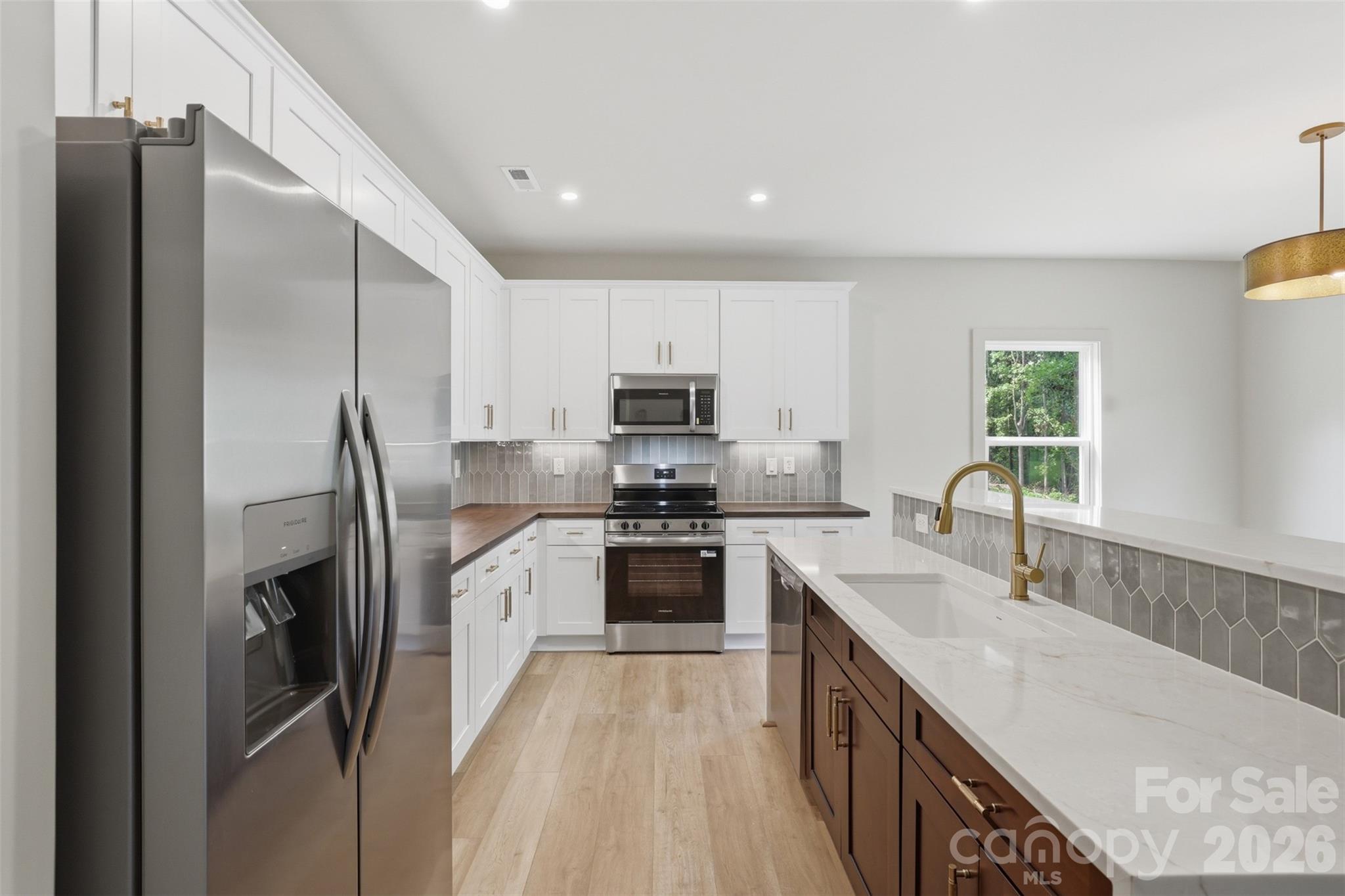 9472 Caddell Road Property Photo 8