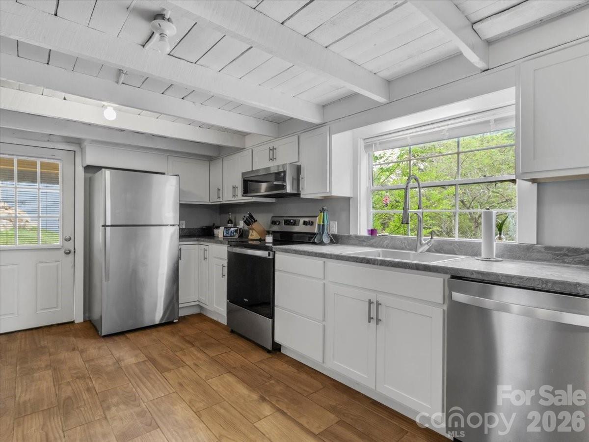 140 Locust Grove Road Property Photo 8