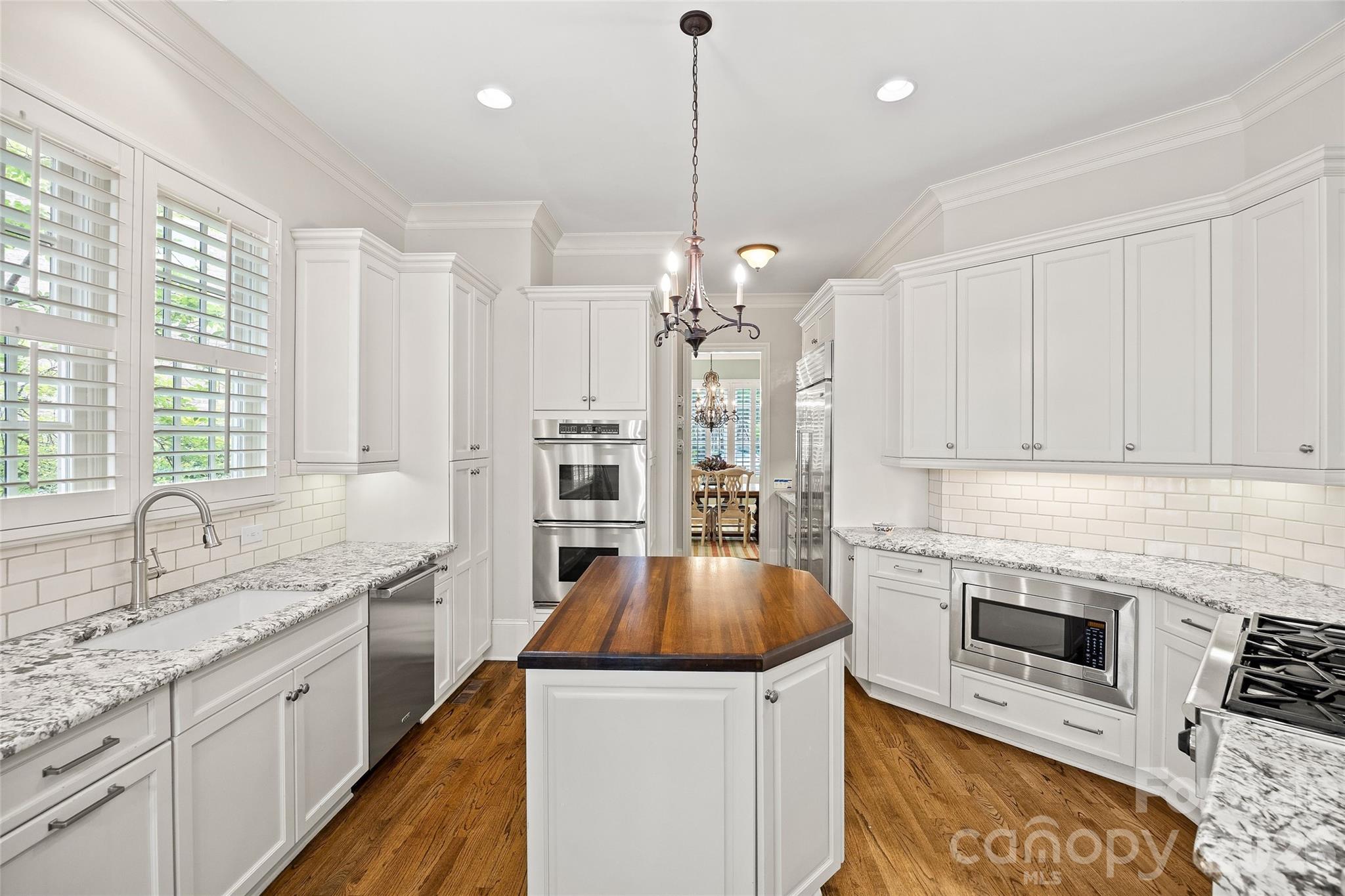 3415 Indian Meadows Lane Property Photo 29