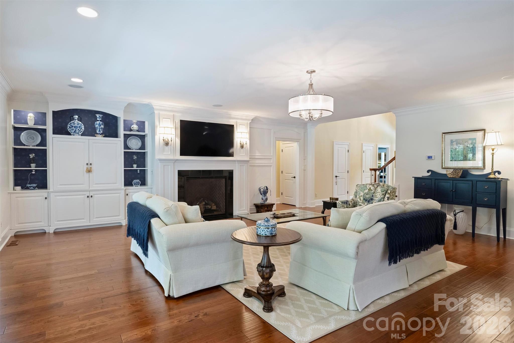 929 Wessington Manor Lane Property Photo 4