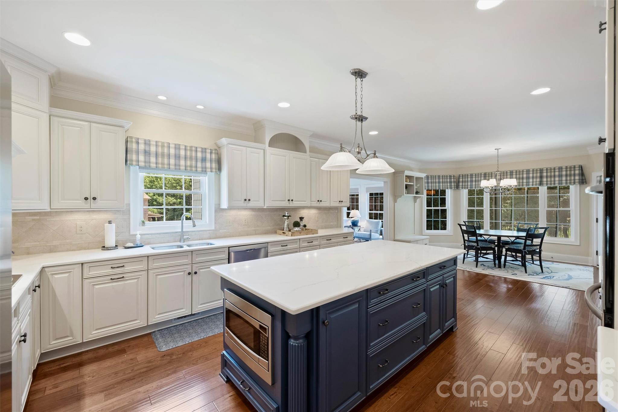 929 Wessington Manor Lane Property Photo 14