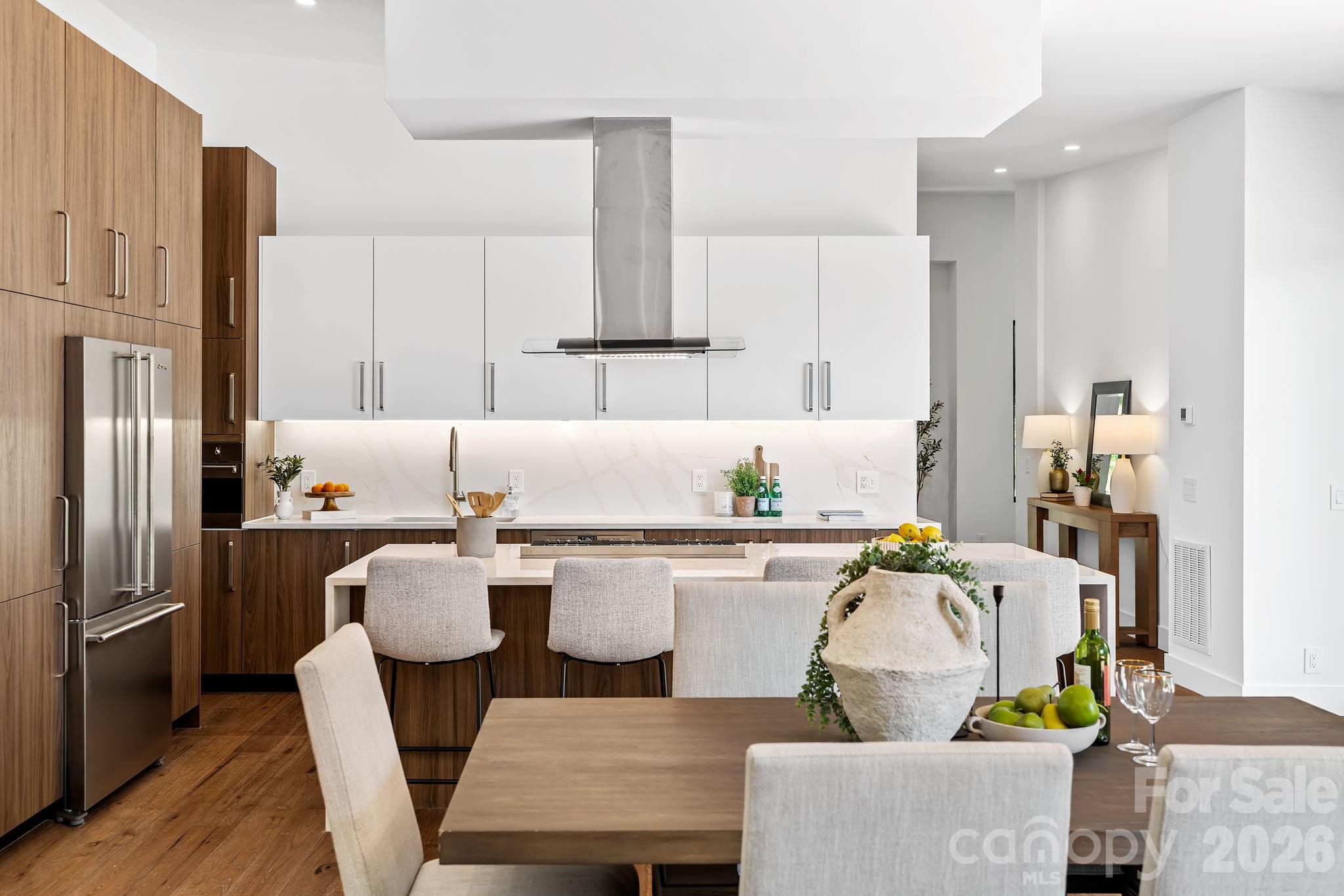 200 Manchester Way Property Photo 15