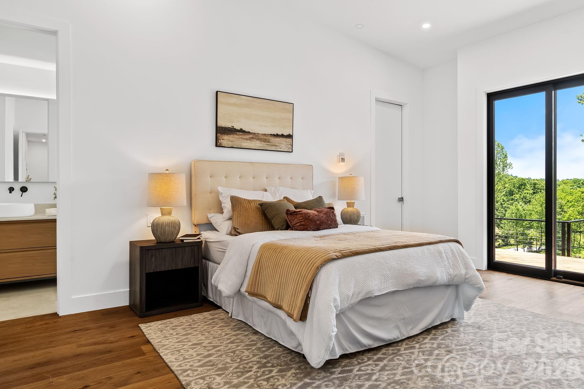 200 Manchester Way Property Photo 21