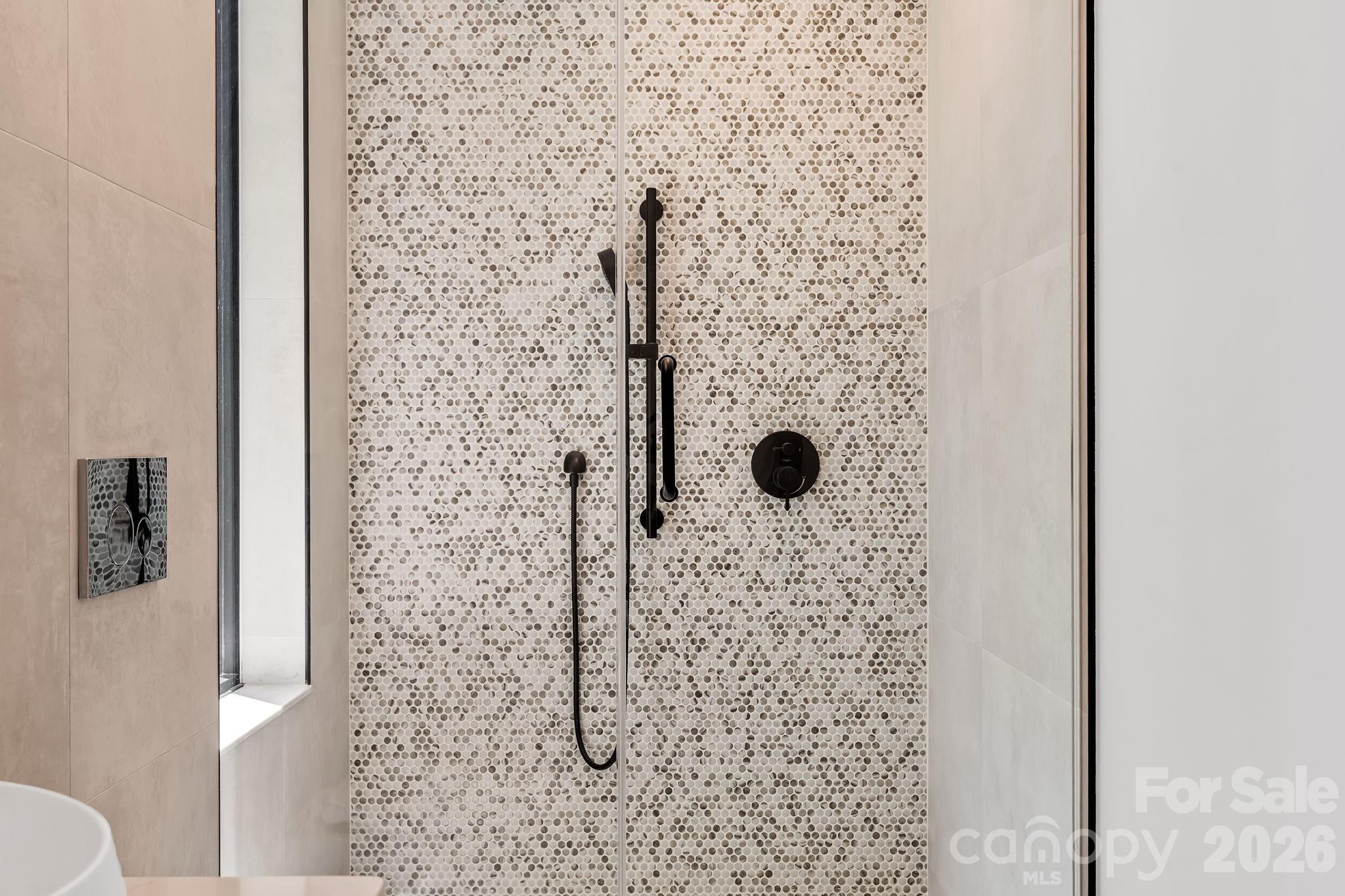 200 Manchester Way Property Photo 23