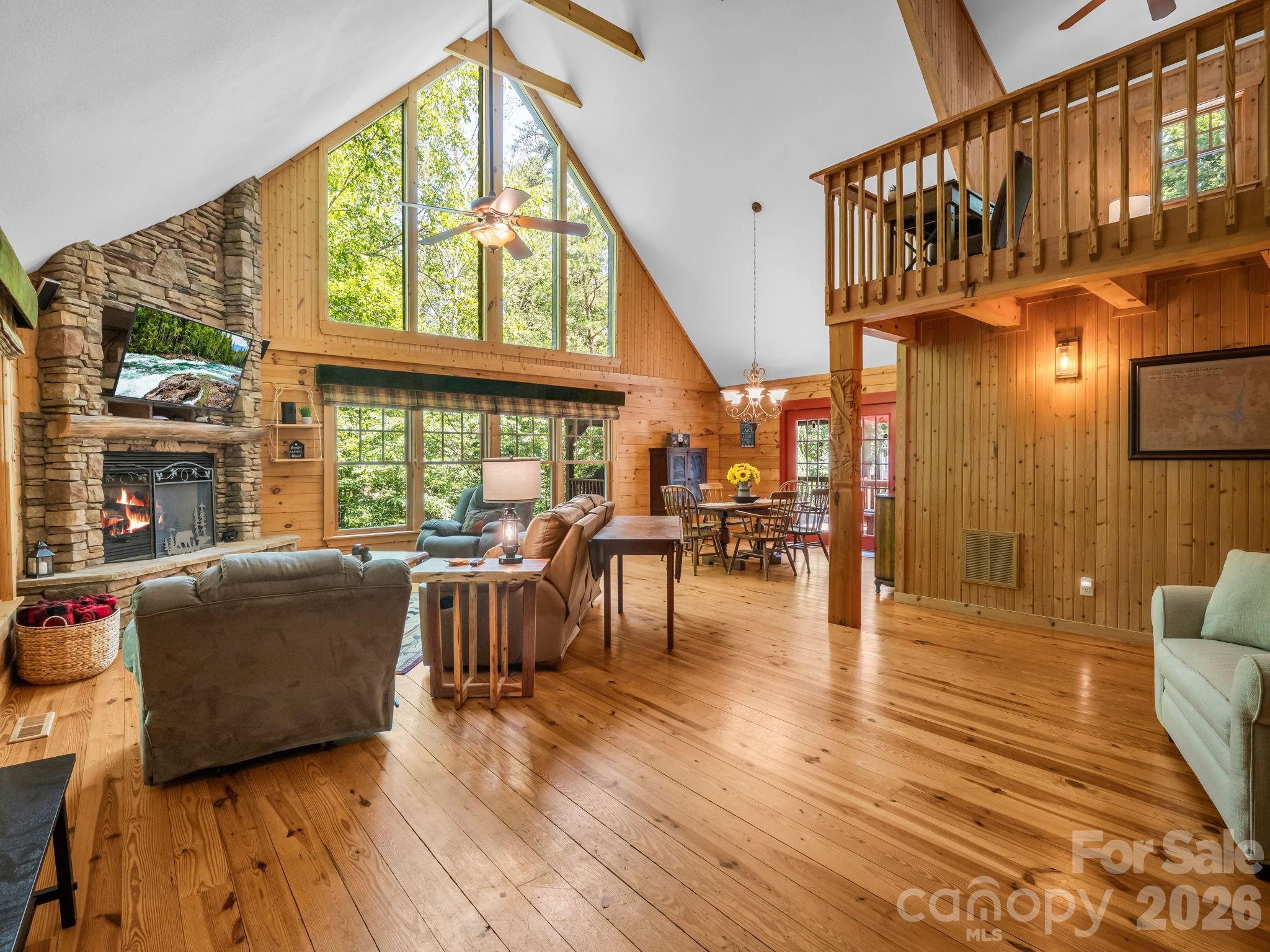 136 Dalton Court Property Photo 7