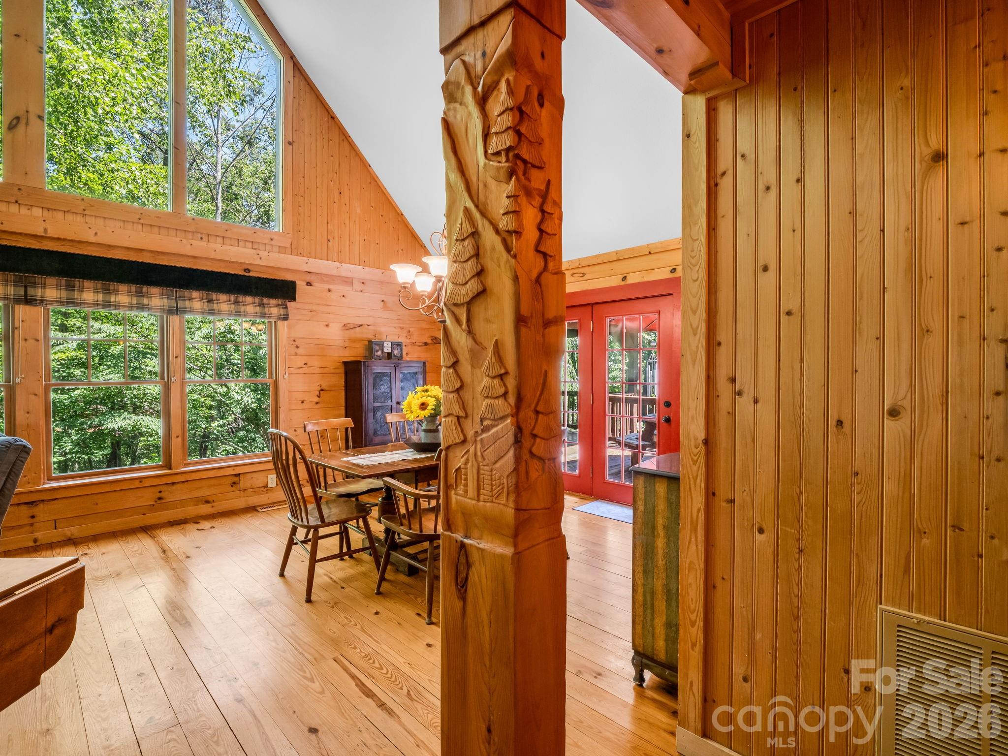 136 Dalton Court Property Photo 12