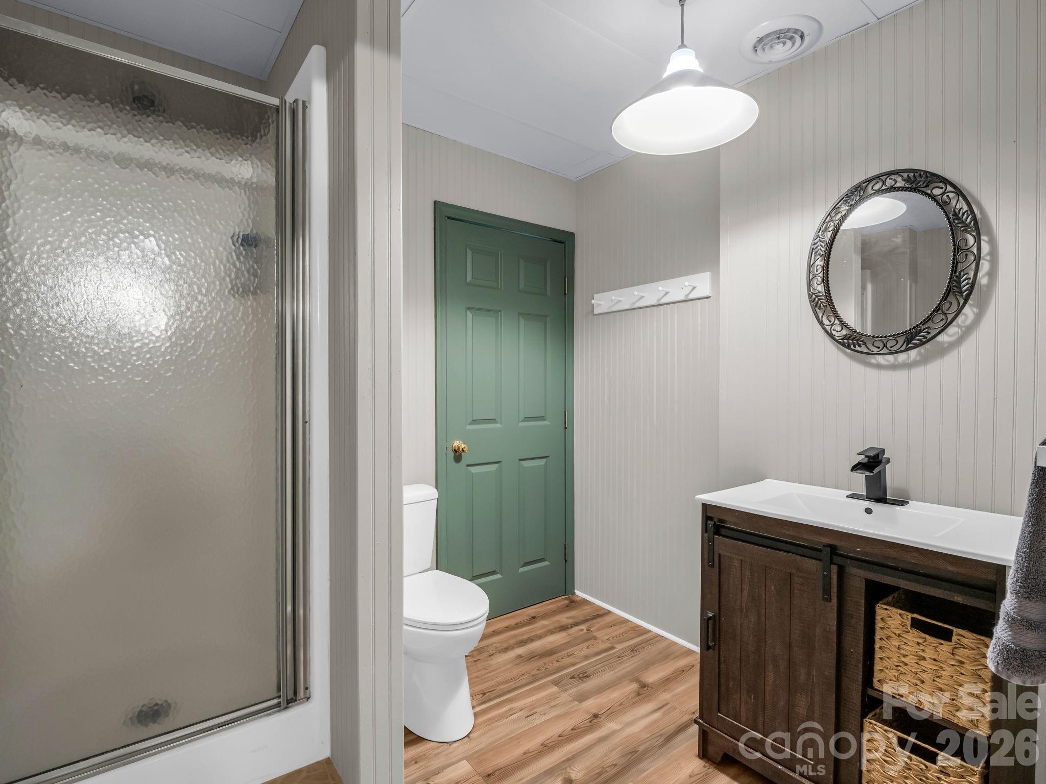 136 Dalton Court Property Photo 32